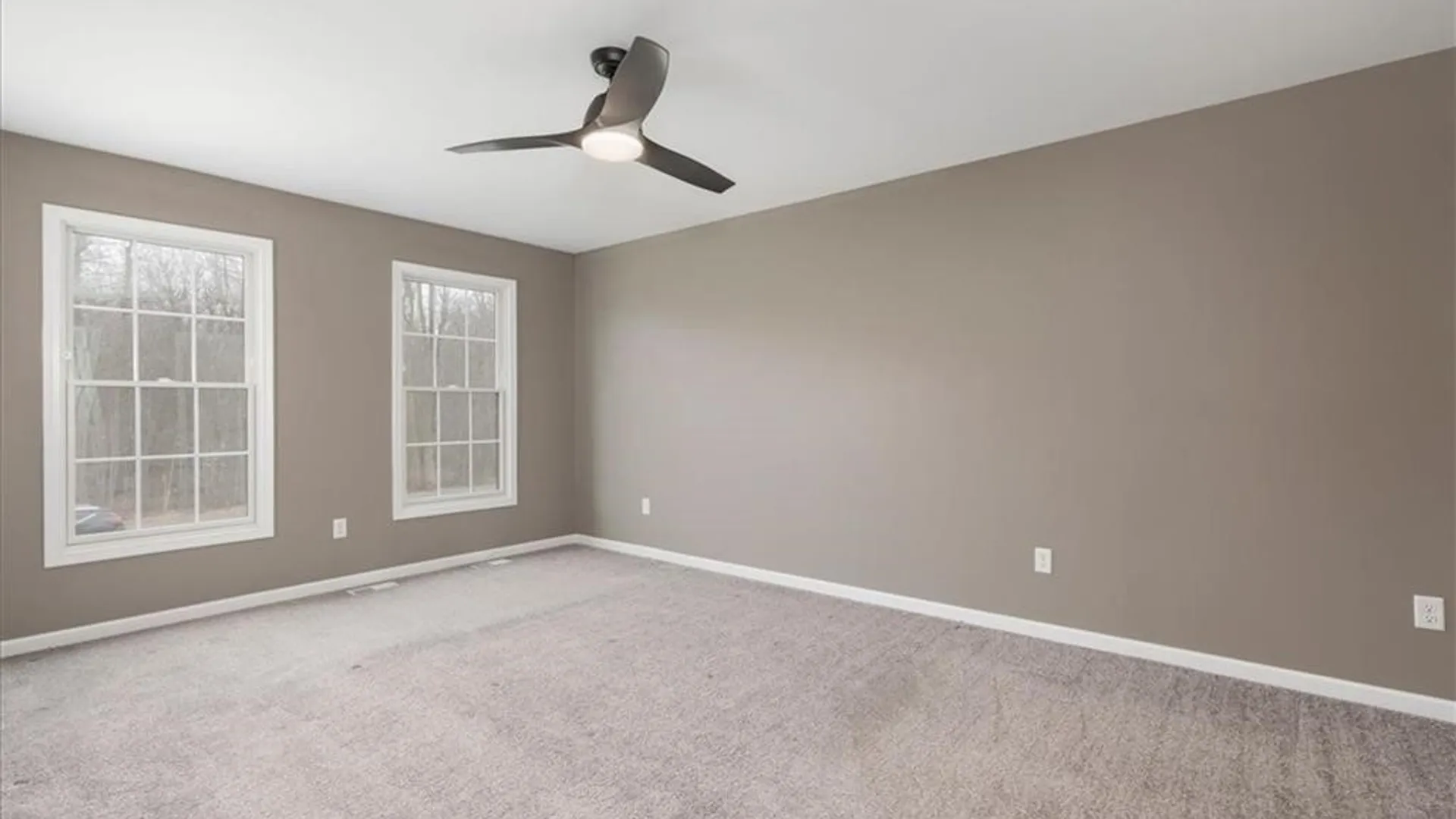 Property at 5484 Marguerites Way, Clarence, NY 14031 19