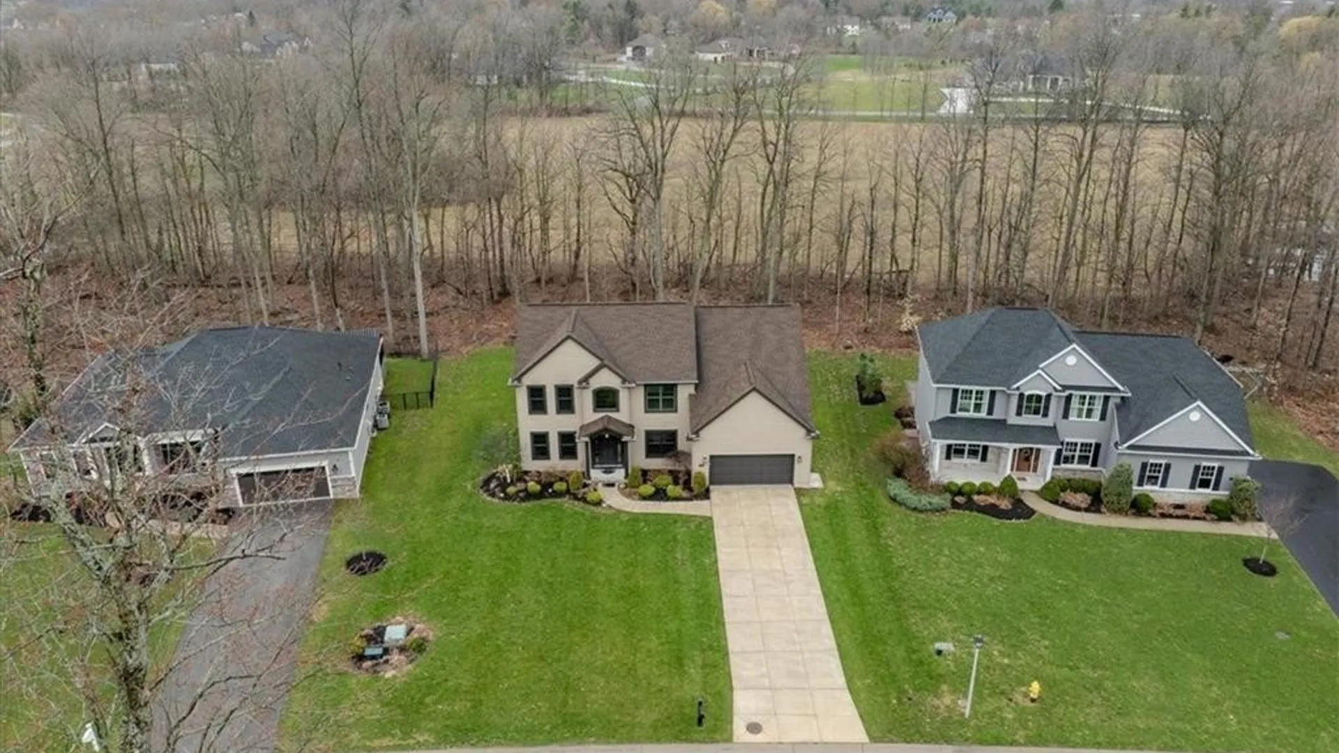 Property at 5484 Marguerites Way, Clarence, NY 14031 34