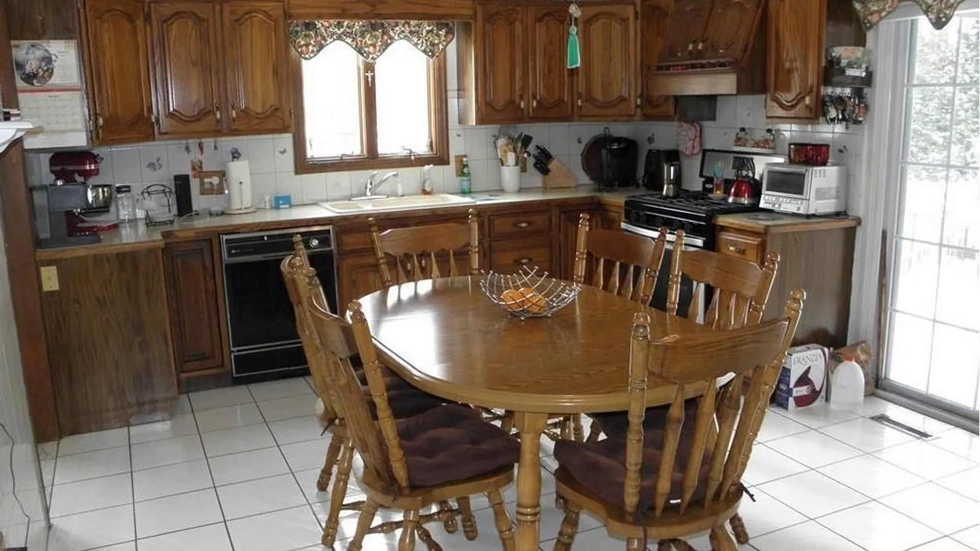 Property at 158 Lake Street, Hamburg, NY 14075 11