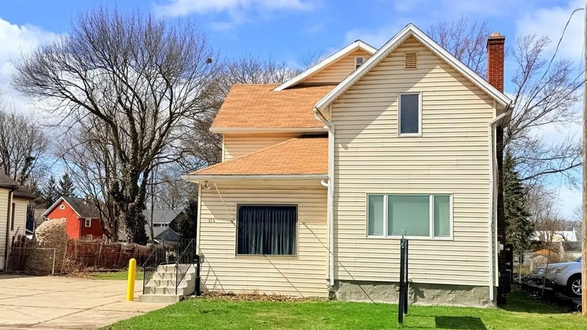 Property at 158 Lake Street, Hamburg, NY 14075 3