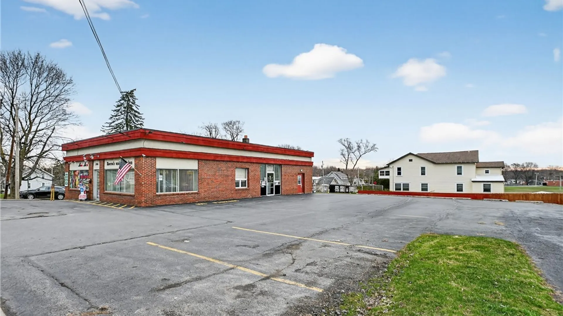 Property at 246 Kinne Street, DeWitt, NY 13057 4