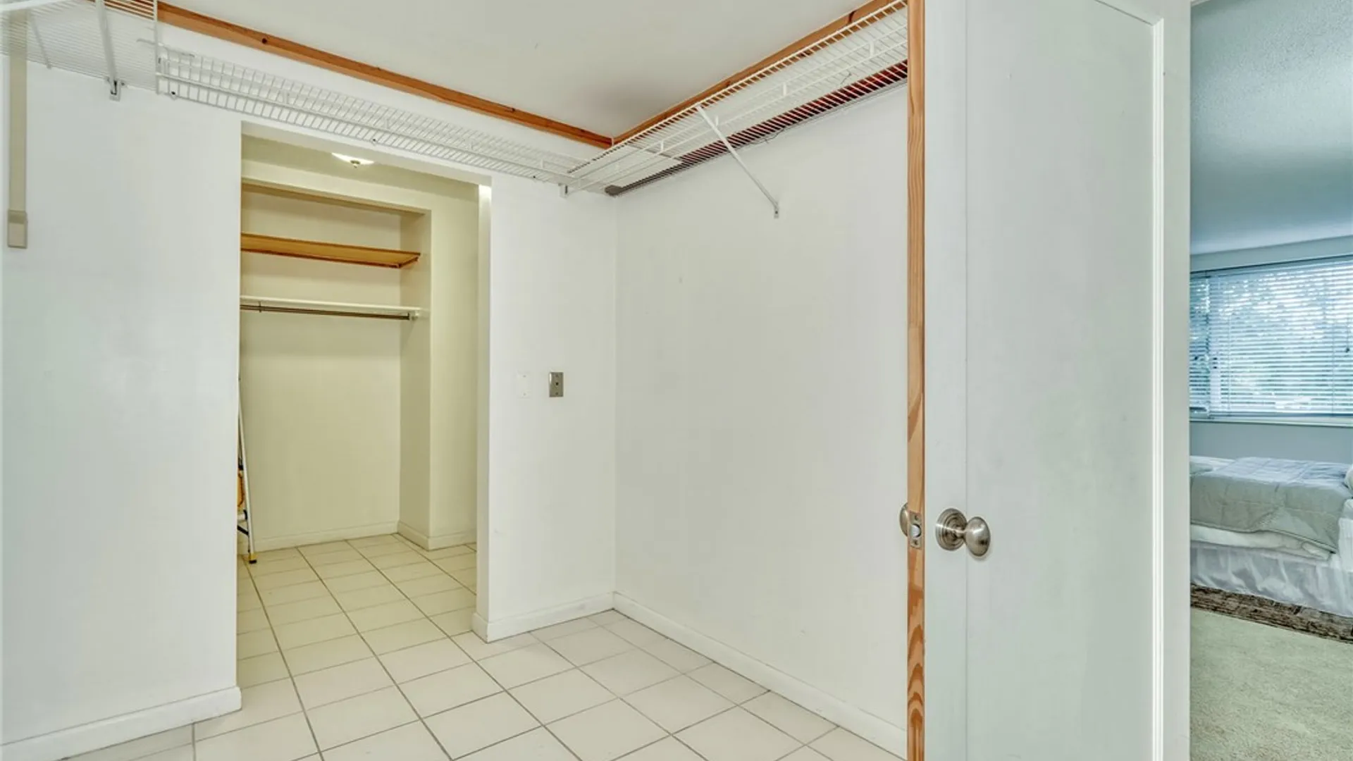 Property at 1400 East Avenue, Rochester, NY 14610 15