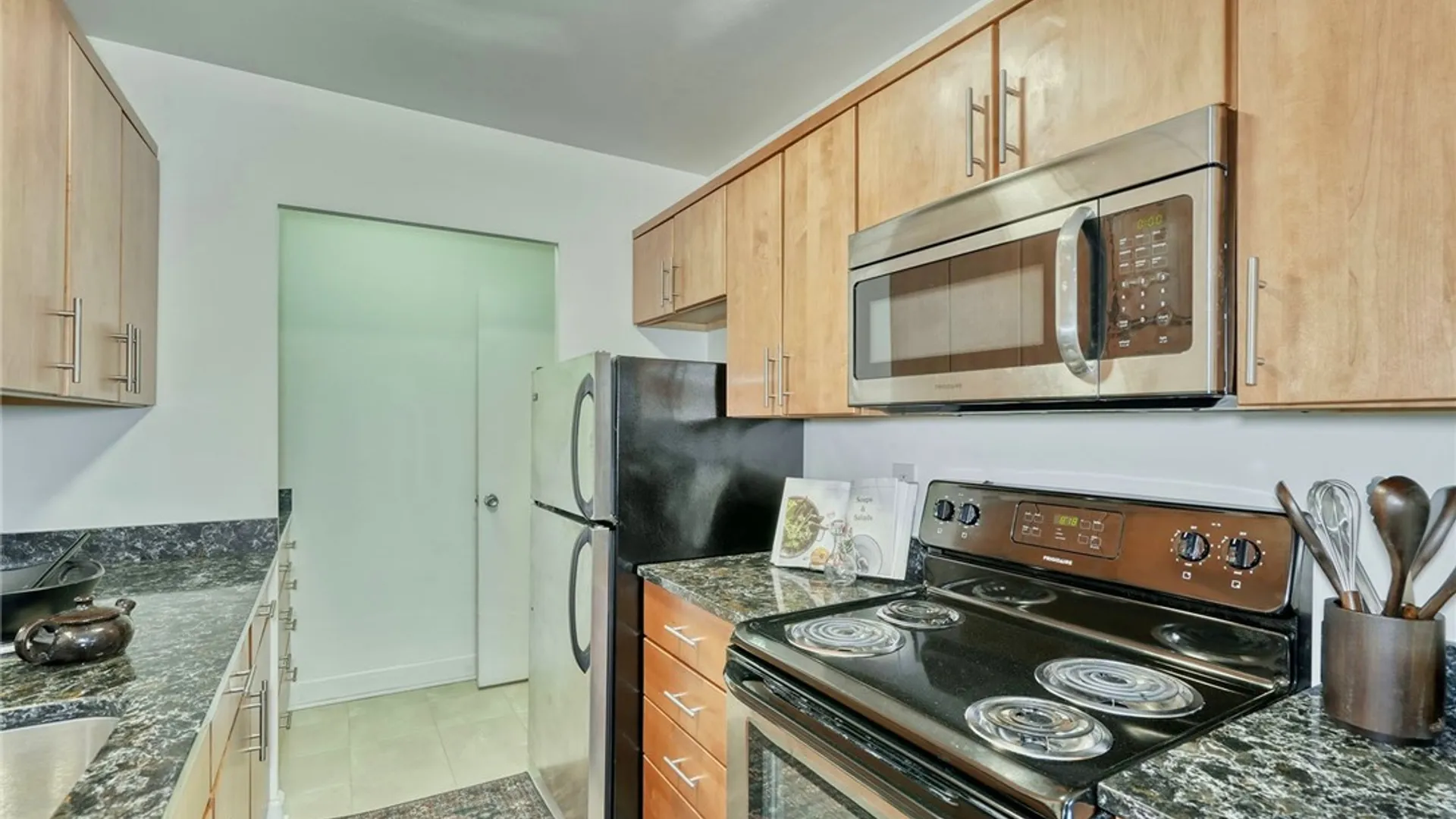 Property at 1400 East Avenue, Rochester, NY 14610 9