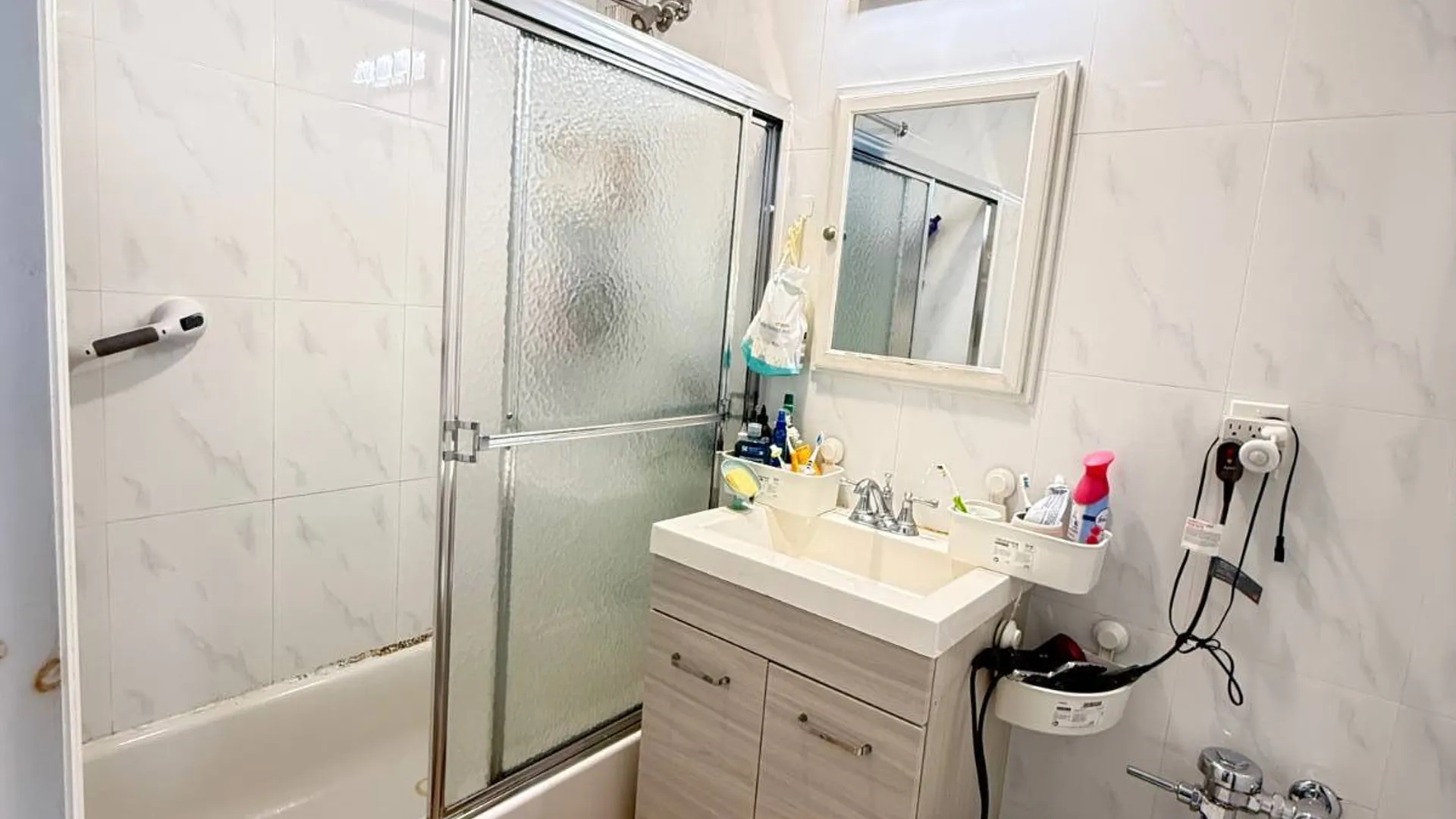 Property at 144-70 41 Ave., Flushing, NY 11355 10