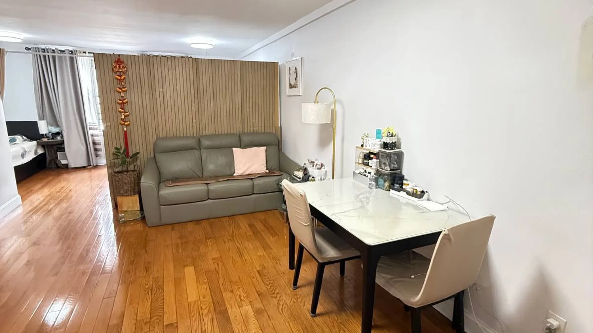Property at 144-70 41 Ave., Flushing, NY 11355 4
