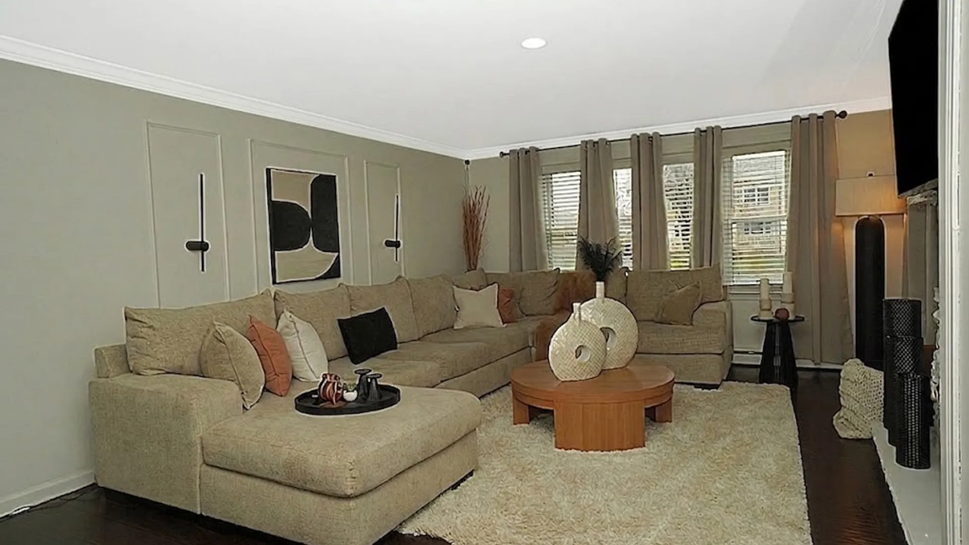 Property at 136 Miami Parkway, Cheektowaga, NY 14225 12