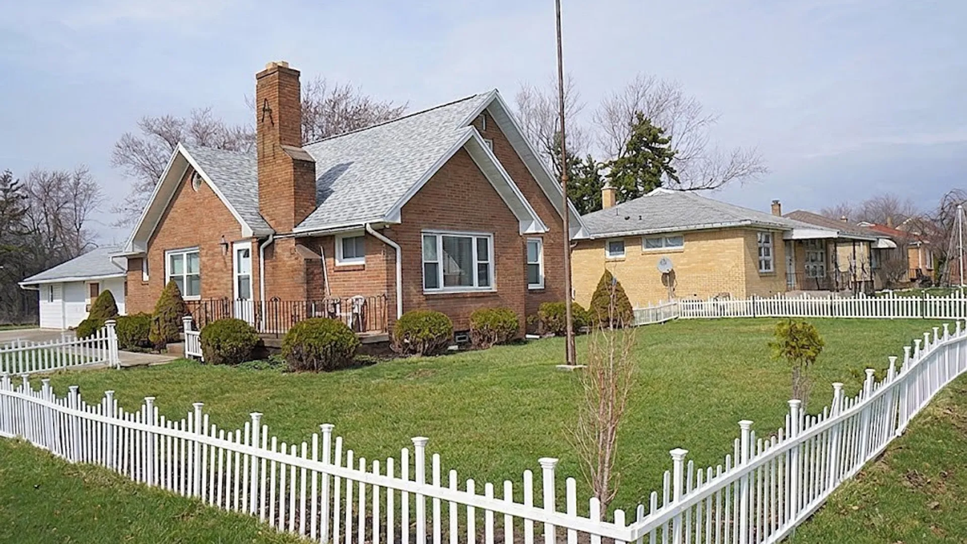 Property at 136 Miami Parkway, Cheektowaga, NY 14225 2