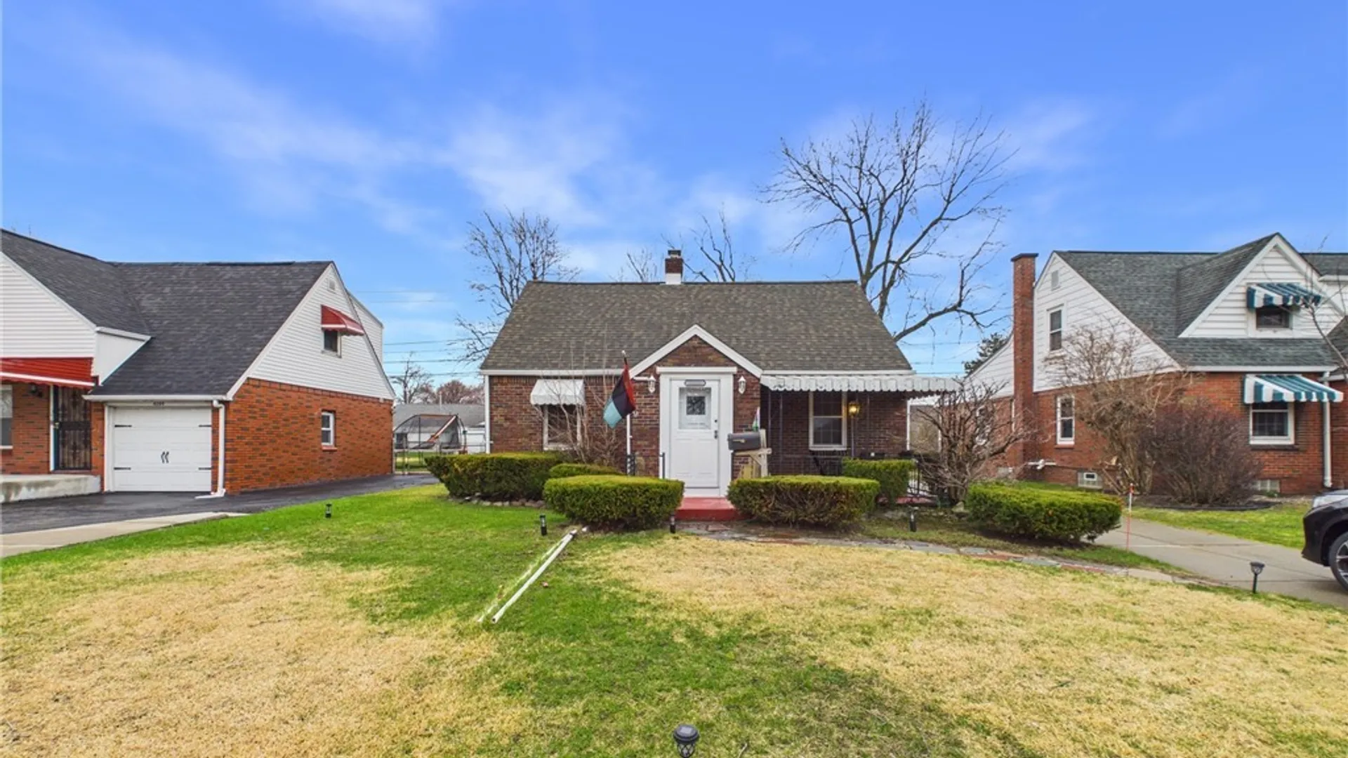 Property at 4305 Union Road, Cheektowaga, NY 14225 3