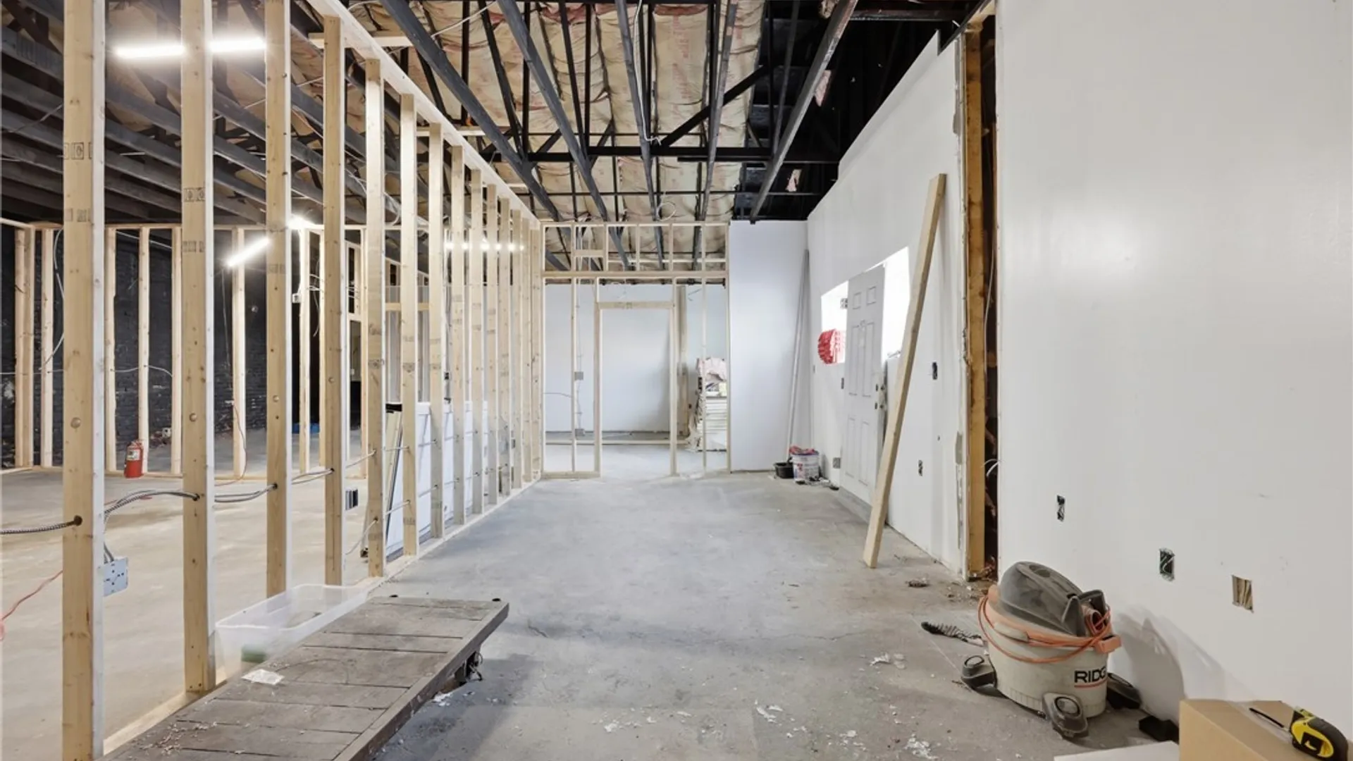 Property at 688 Eagle Street, Buffalo, NY 14210 9