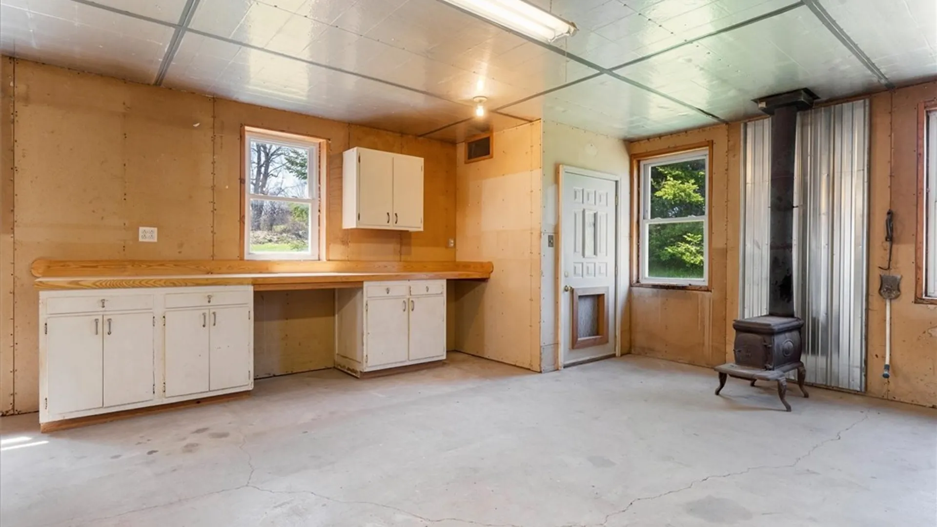 Property at 7229 Madison Street, Sangerfield, NY 13480 23