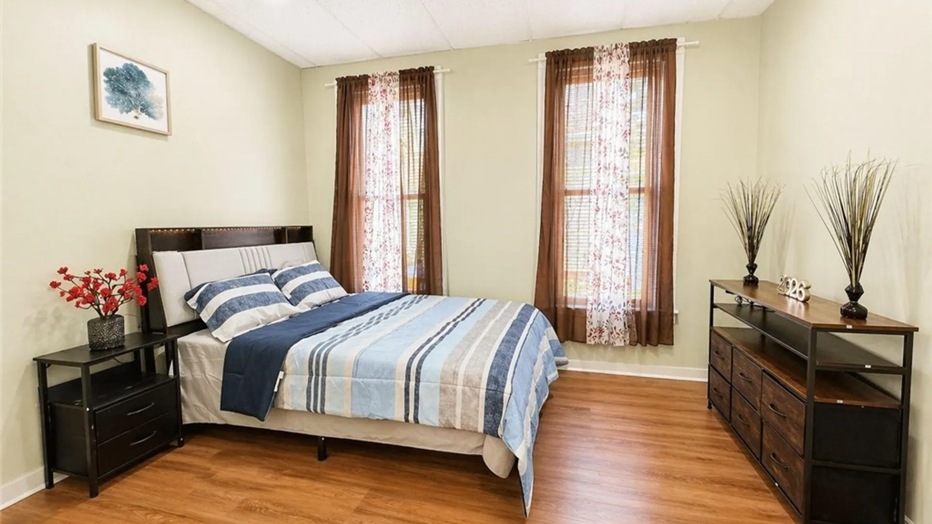 Property at 1817 Ontario Avenue, Niagara Falls, NY 14305 32