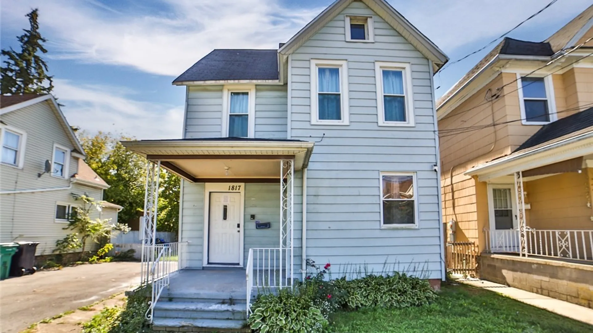 Property at 1817 Ontario Avenue, Niagara Falls, NY 14305 4