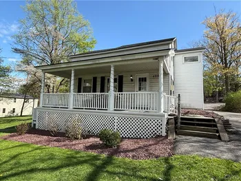 4810 Seneca, Onondaga, NY 13215