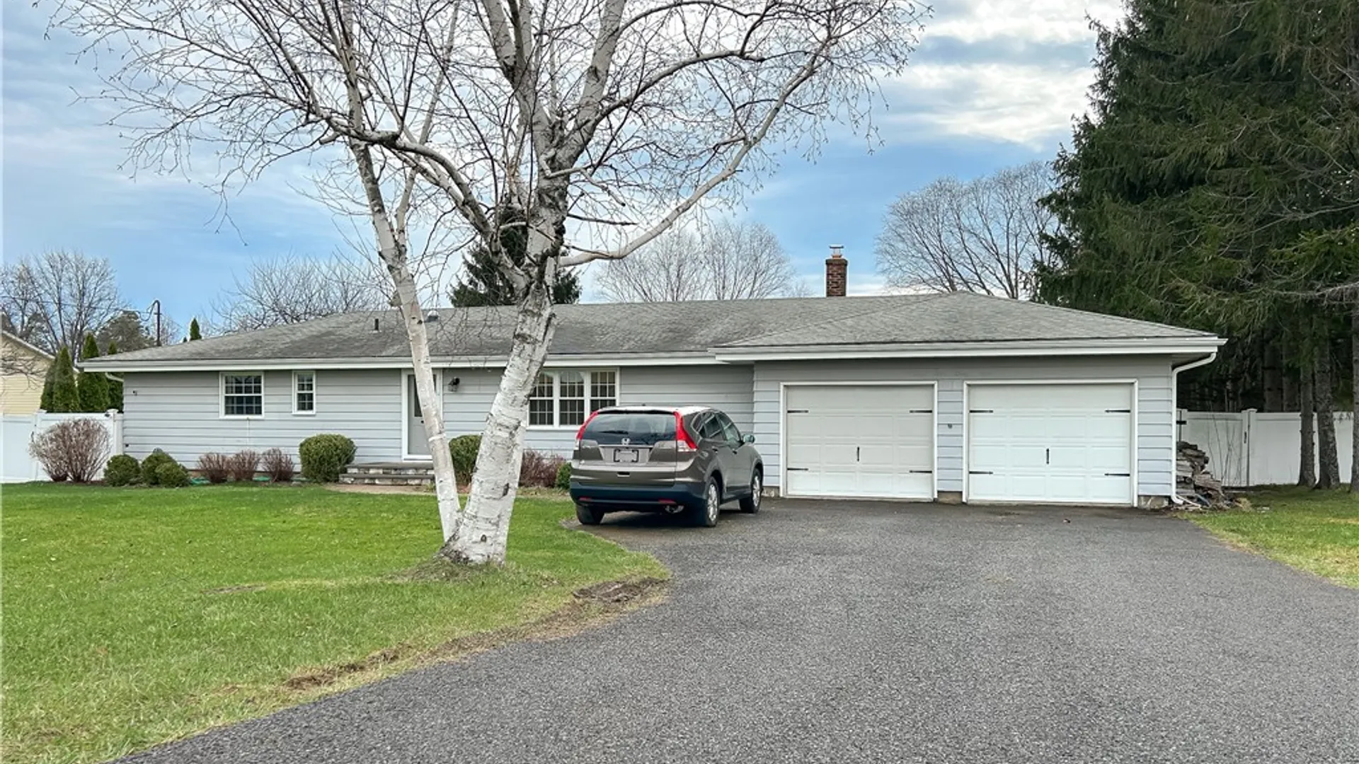 Property at 4438 Young Road, Onondaga, NY 13215 3