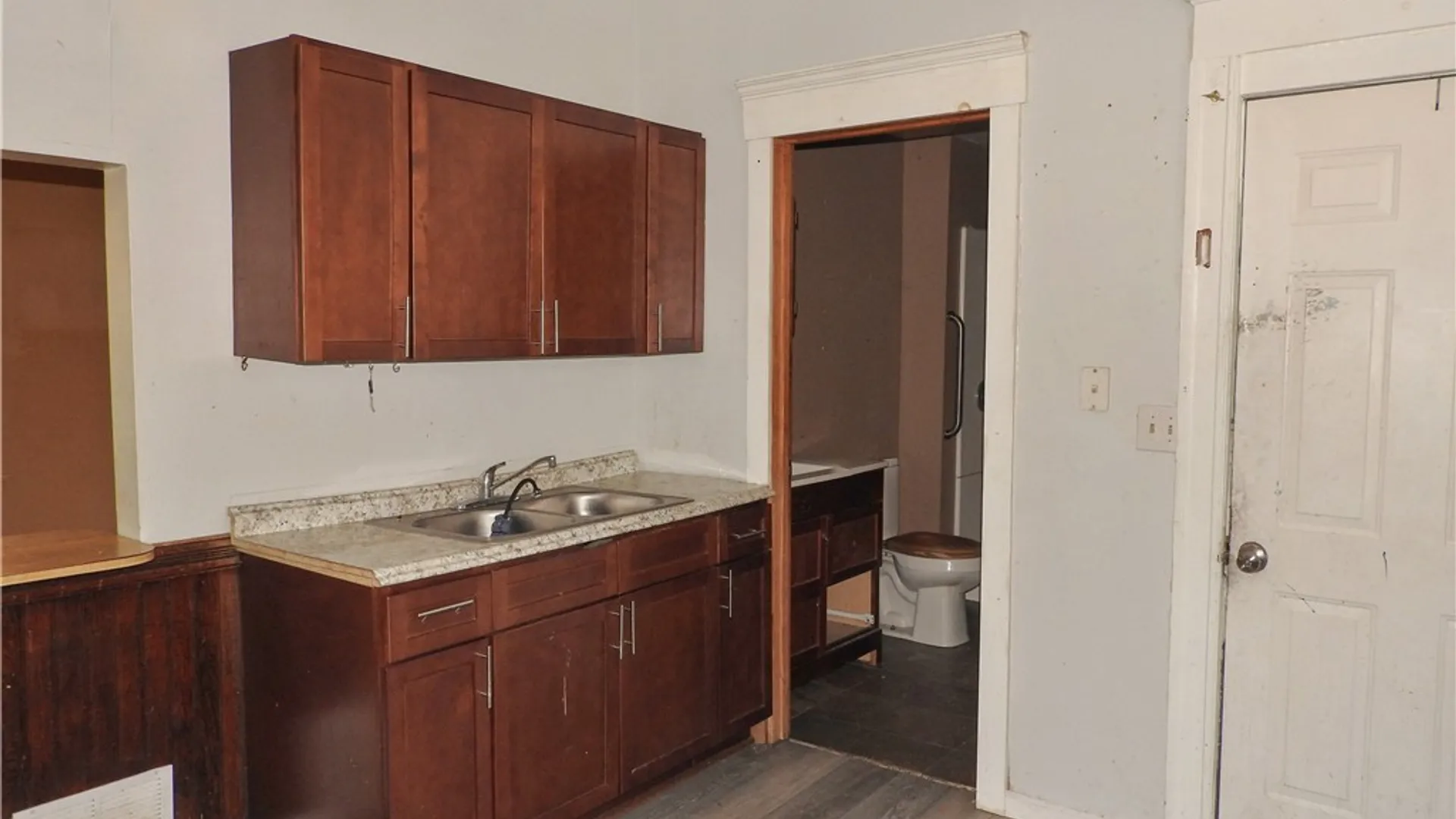 Property at 111 Michaels Avenue, Syracuse, NY 13208 10