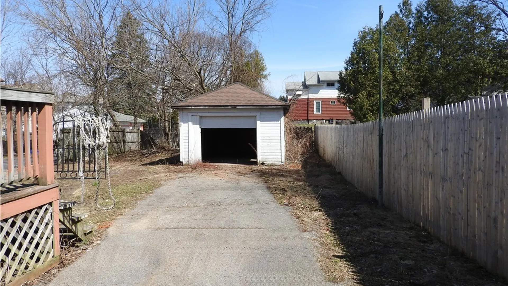 Property at 111 Michaels Avenue, Syracuse, NY 13208 23