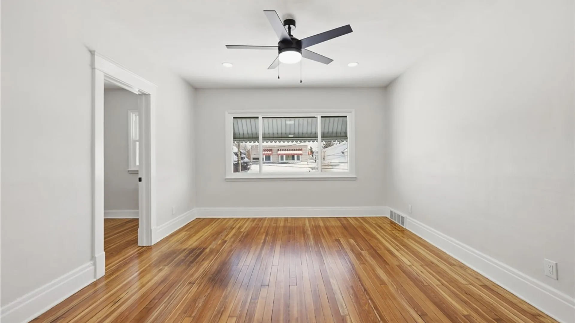 Property at 36 Krakow Street, Buffalo, NY 14206 27