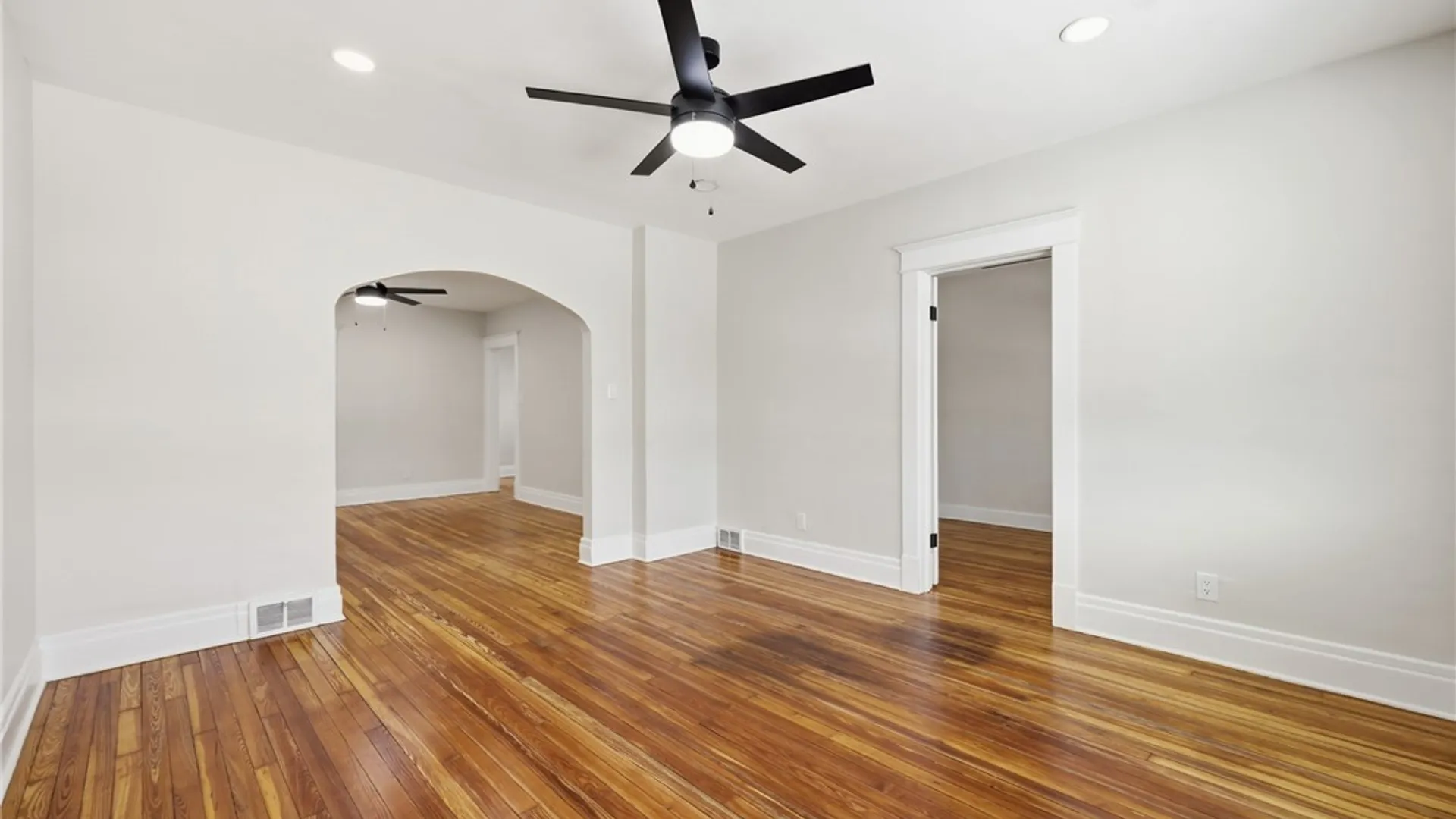 Property at 36 Krakow Street, Buffalo, NY 14206 28