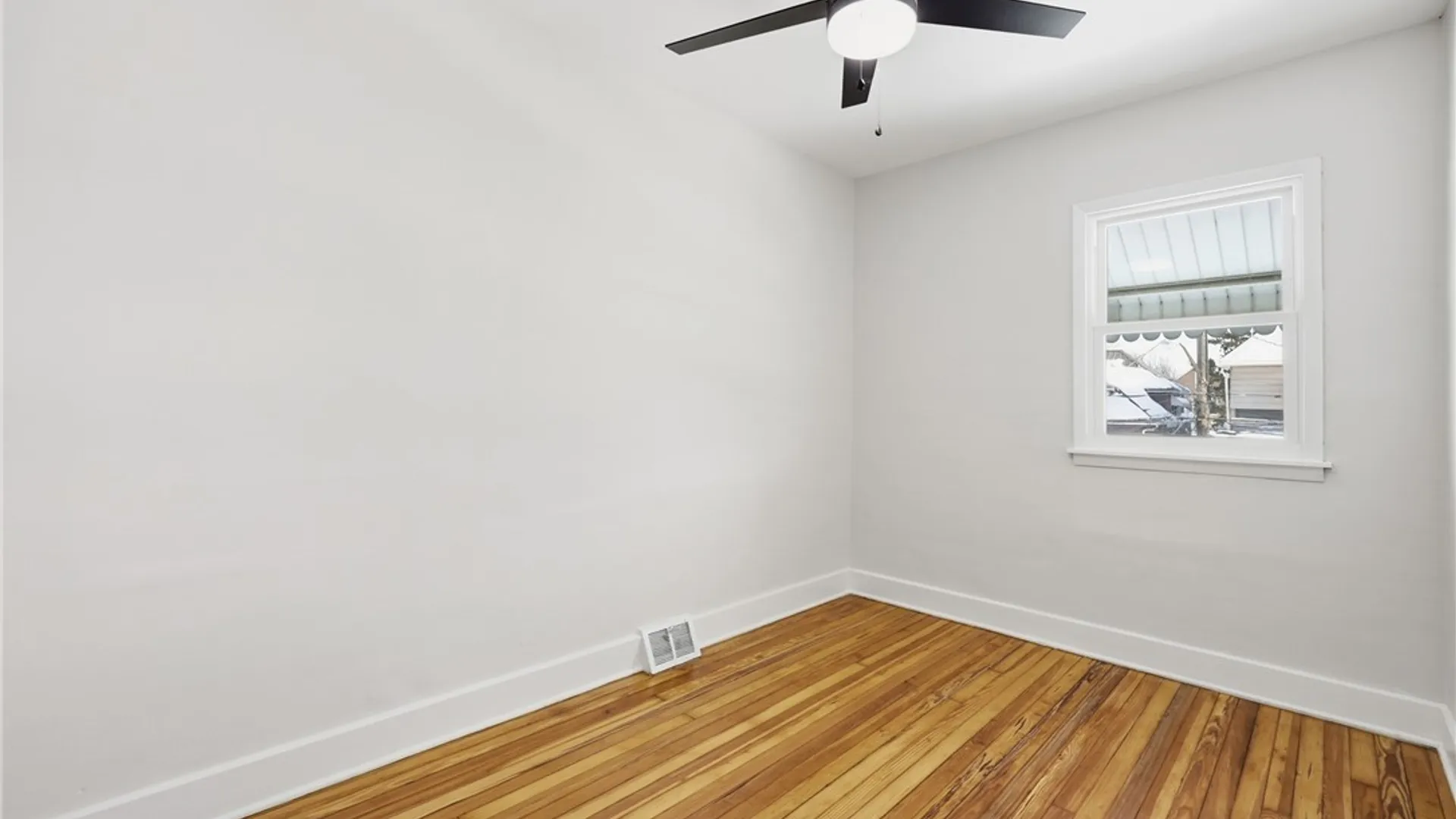 Property at 36 Krakow Street, Buffalo, NY 14206 29