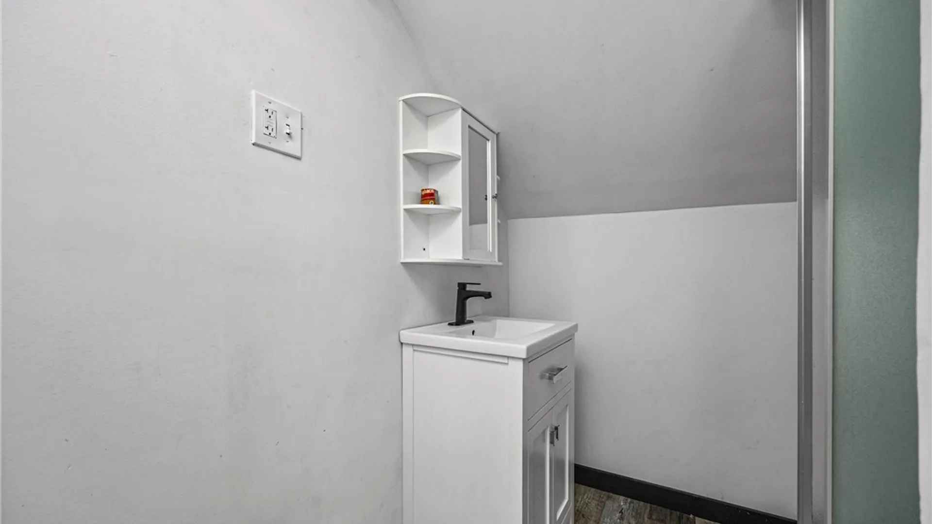 Property at 213 Highland Avenue, Shelby, NY 14103 12