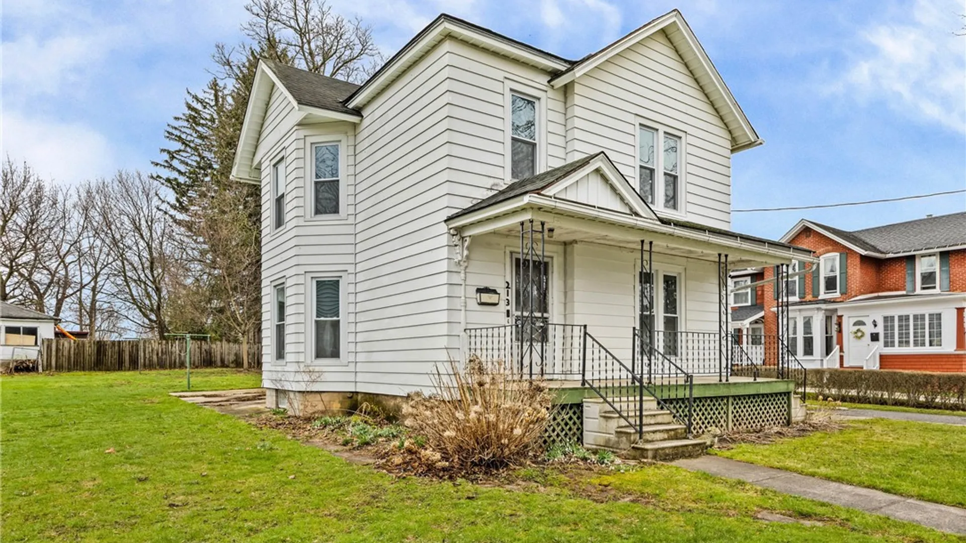 Property at 213 Highland Avenue, Shelby, NY 14103 6