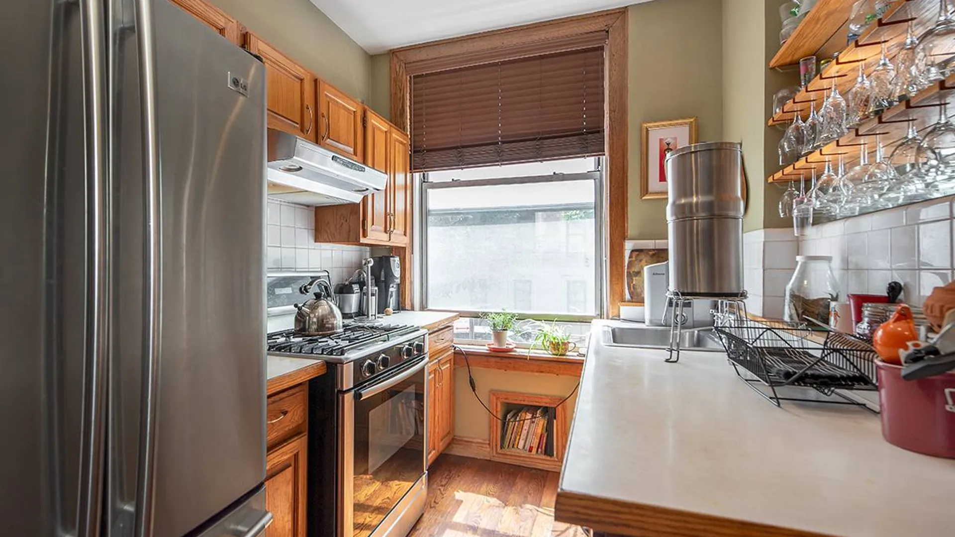Property at 800 Riverside Dr, New York, NY 10032 8