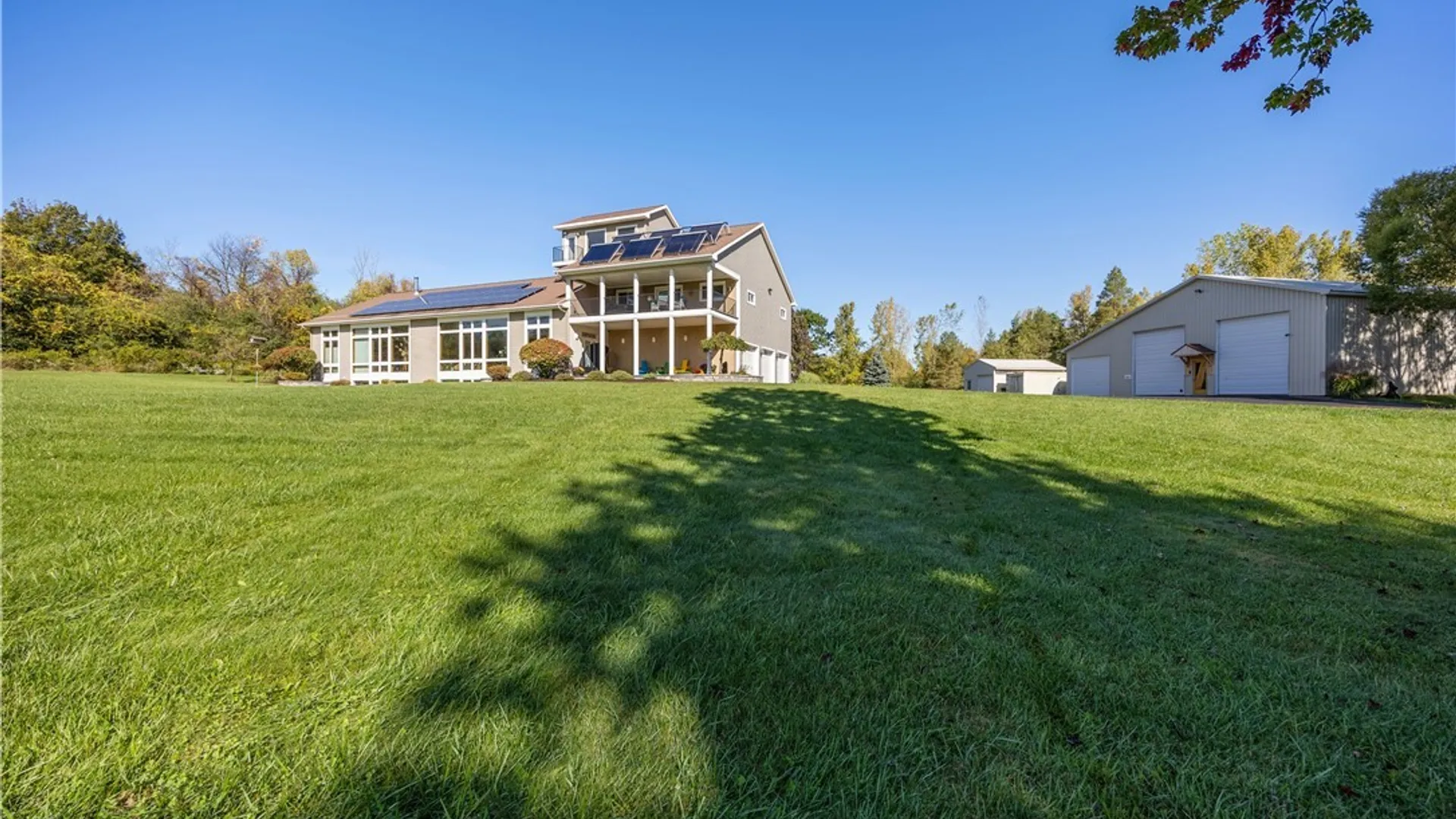 Property at 6687 Beach Road, Camillus, NY 13209 4