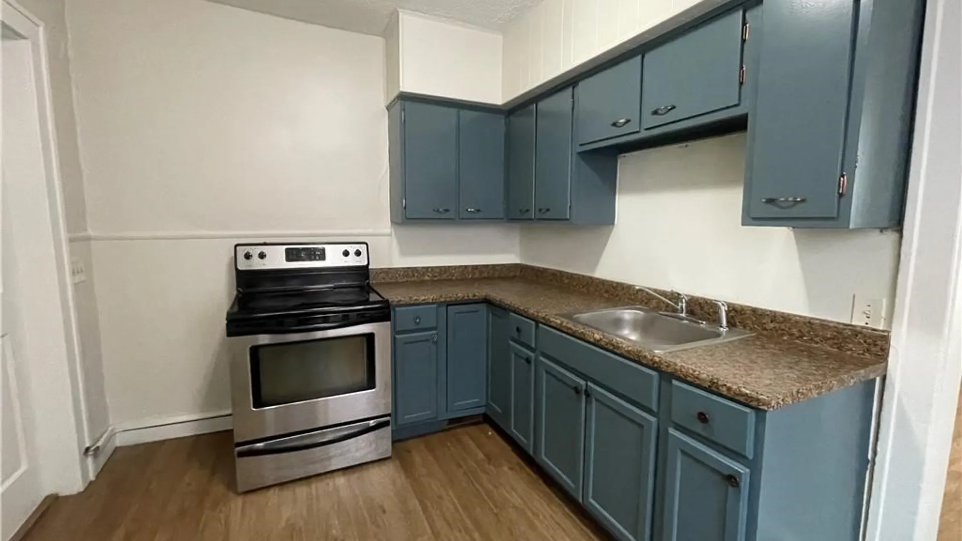 Property at 36 Nye Park, Rochester, NY 14621 3