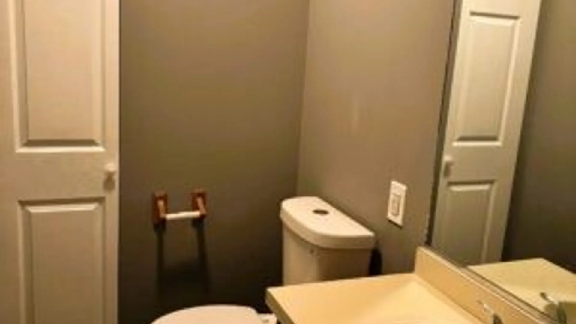 Property at 5 Pine Tree Lane, Schroeppel, NY 13135 13