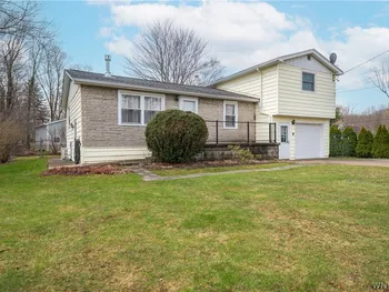 Property at 2125 Lakeview Road, Hamburg, NY 14085