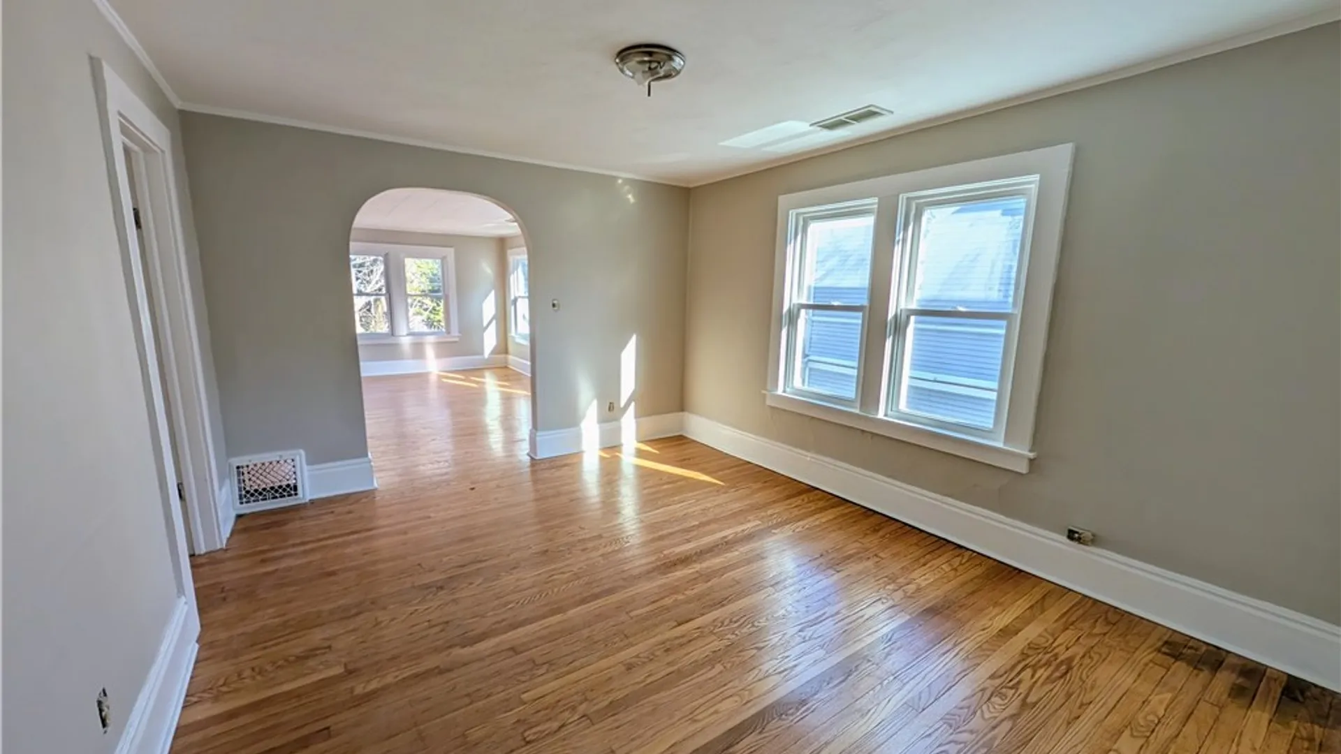 Property at 511 Dewitt Street, Syracuse, NY 13203 11