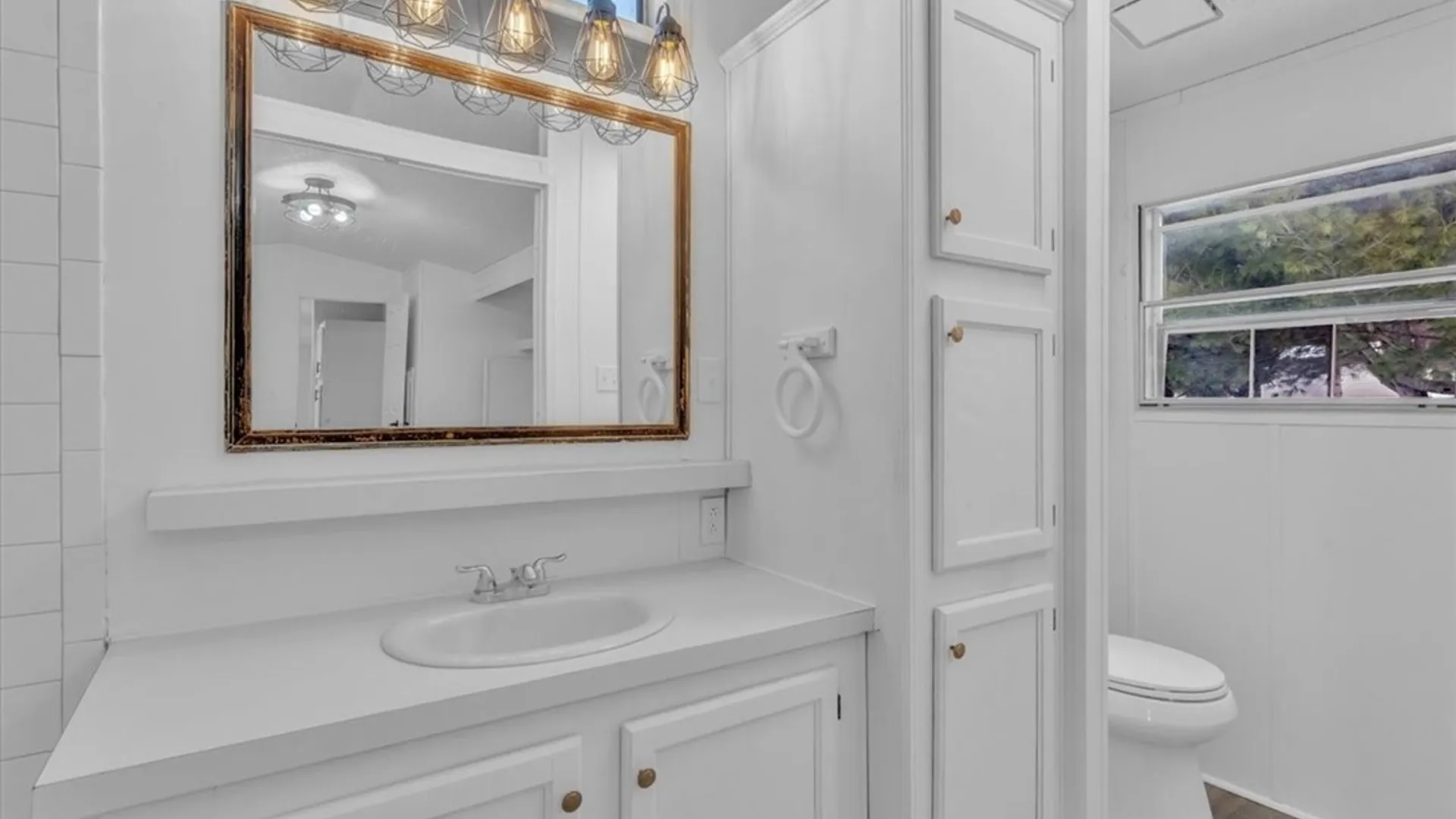 Property at 39 Green Valley Estates, Great Valley, NY 14741 13