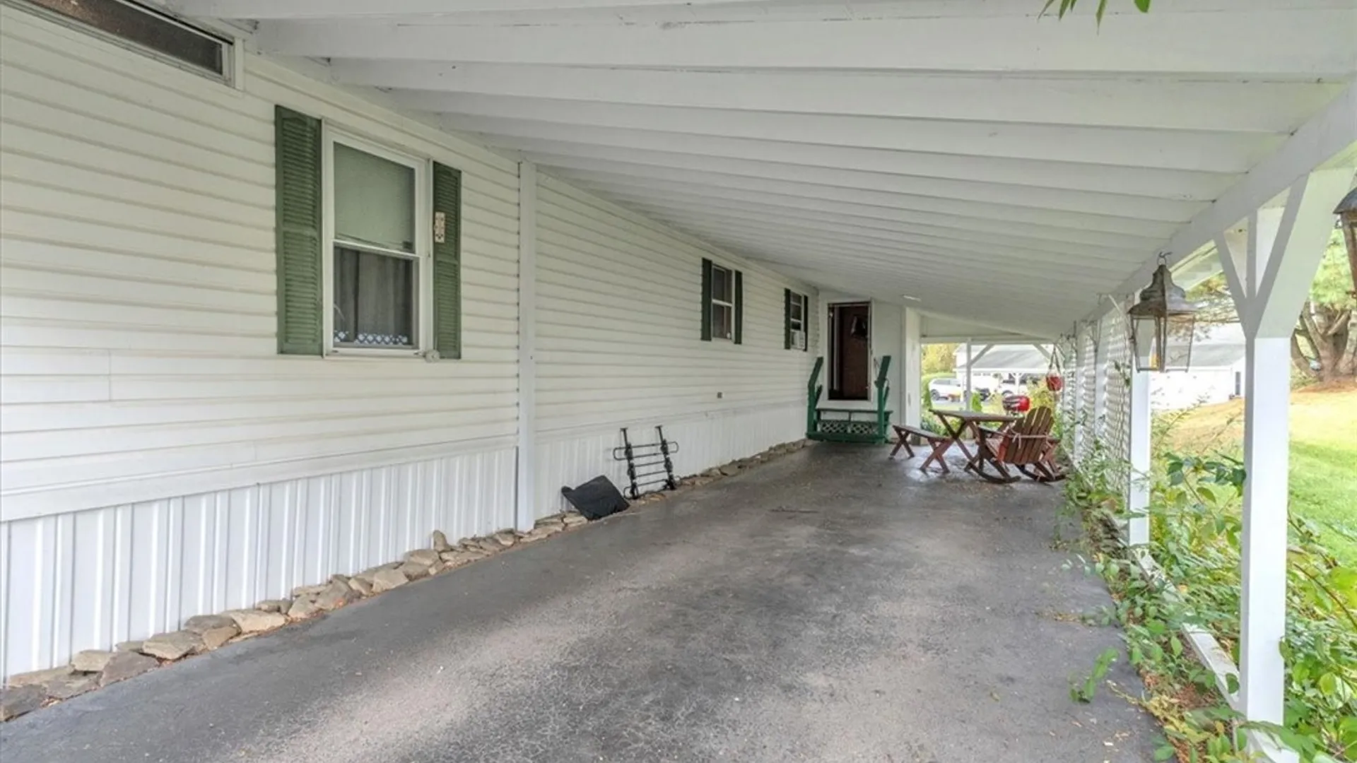 Property at 39 Green Valley Estates, Great Valley, NY 14741 3