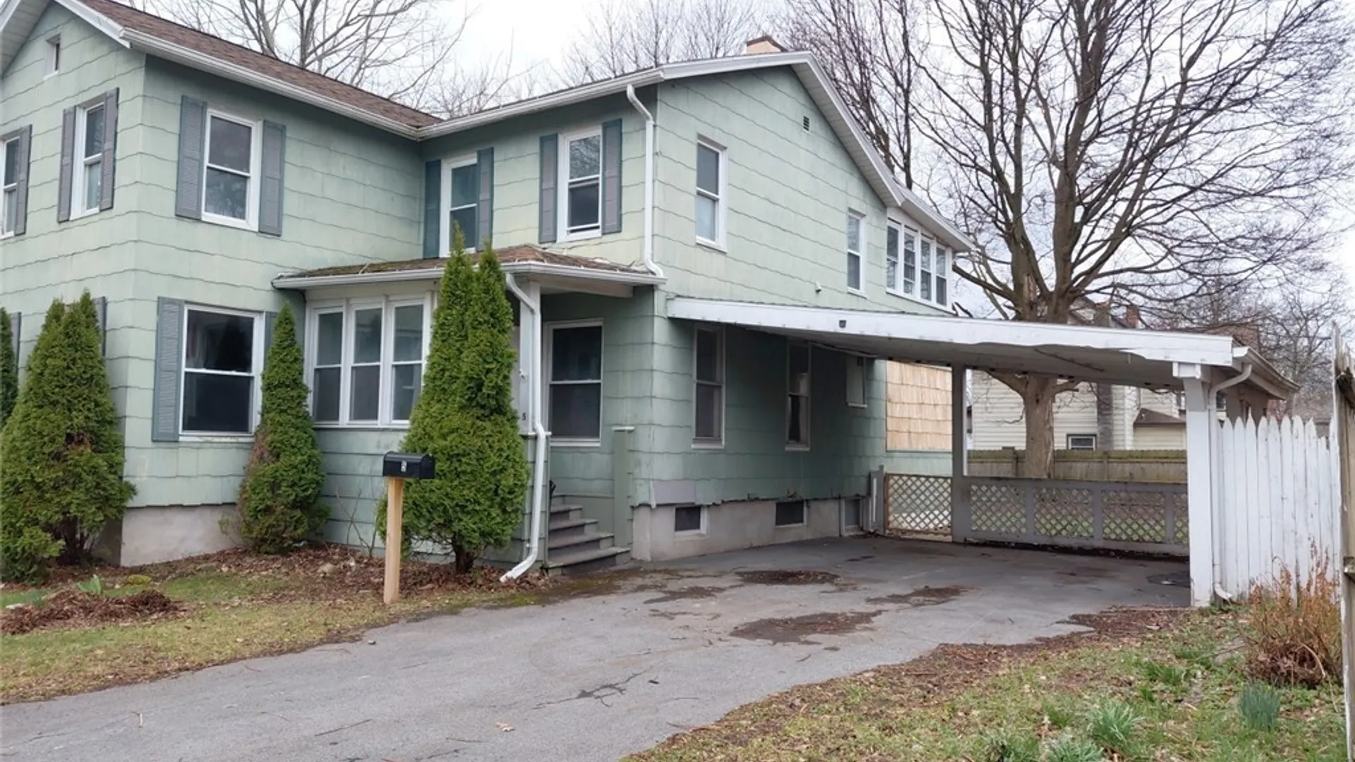 Property at 5 Howard Street, Auburn, NY 13021 4