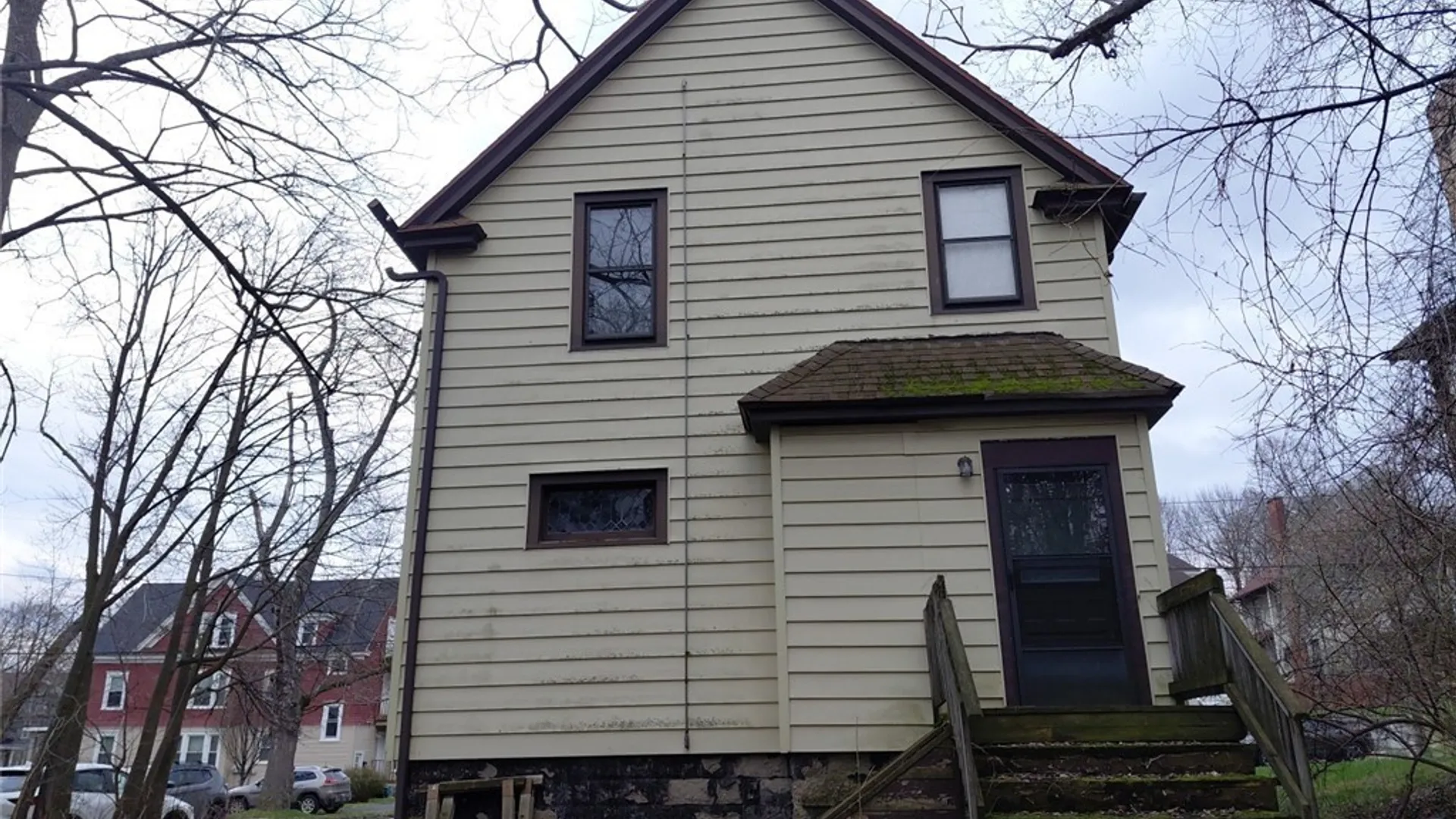 Property at 214 Gordon Avenue, Syracuse, NY 13207 4