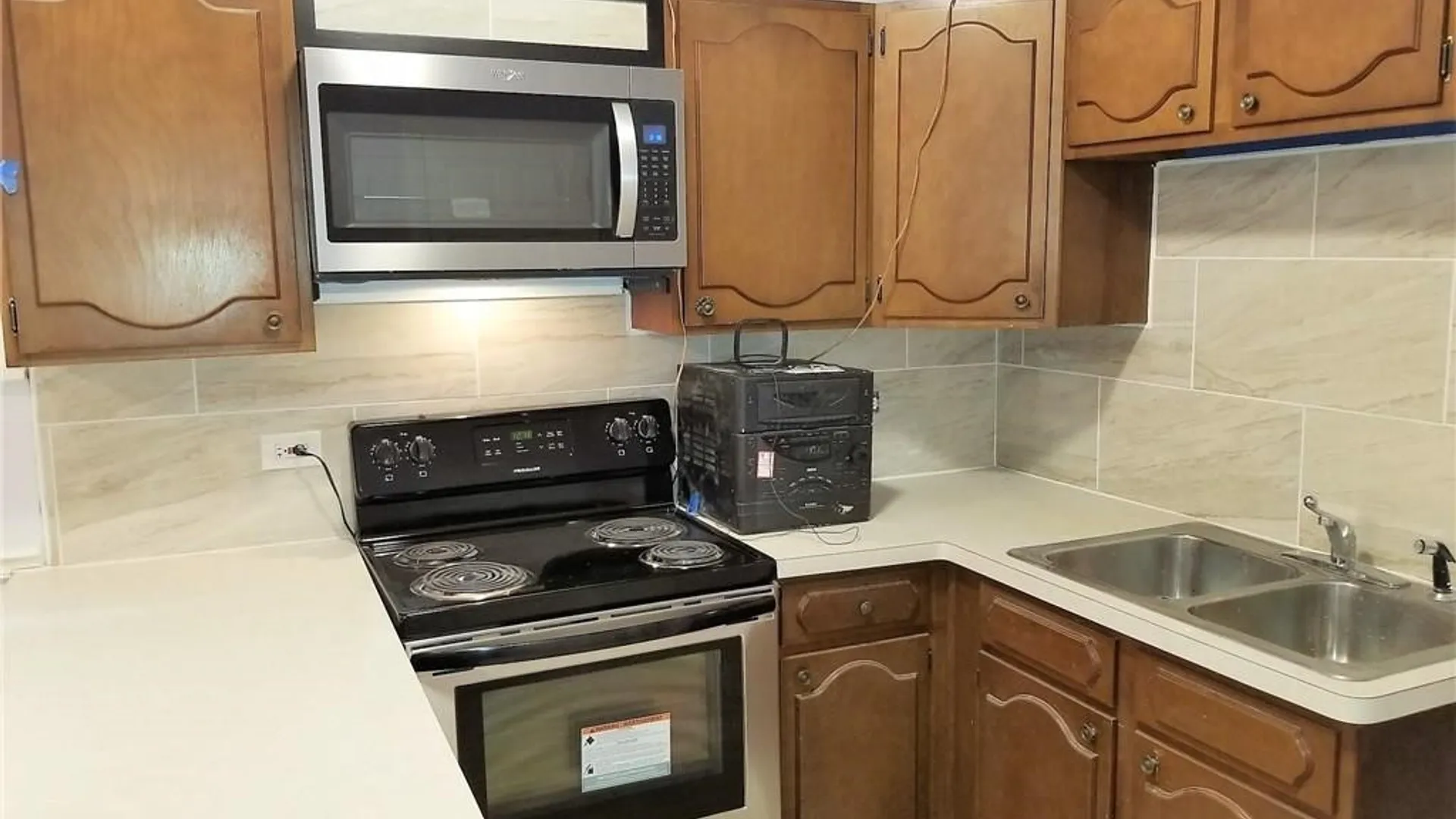 Property at 2225 Falls Street, Niagara Falls, NY 14303 5