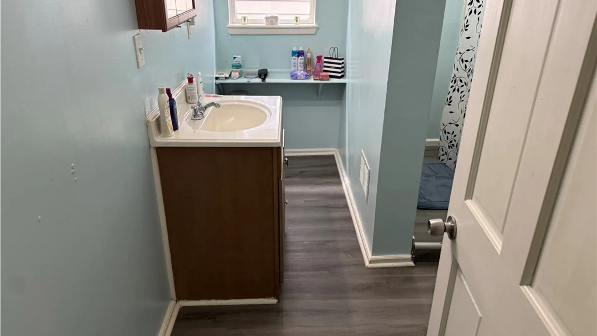 Property at 930 Brayton Park Place, Utica, NY 13502 14