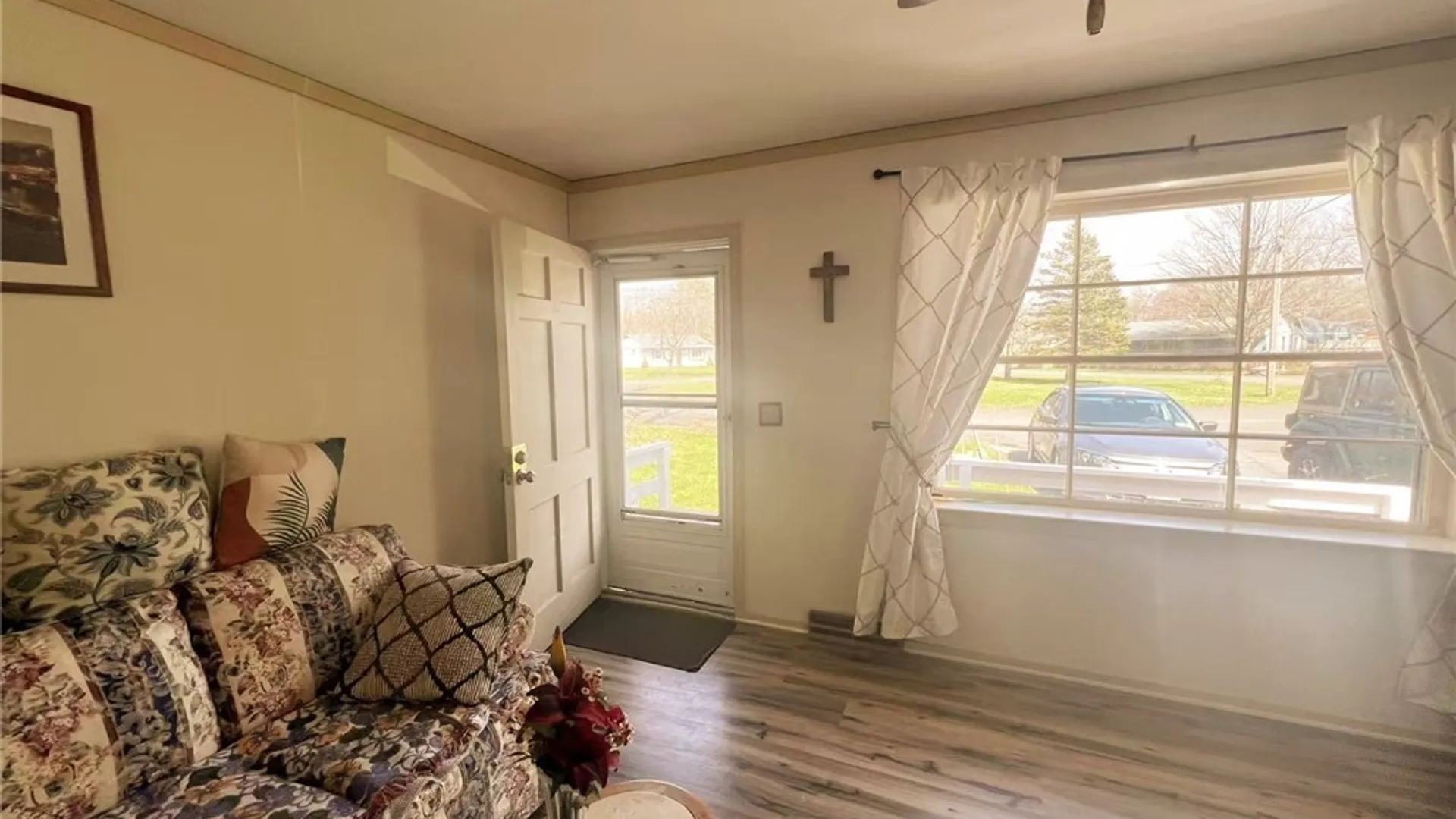 Property at 21 Tyler Court, Manlius, NY 13104 4