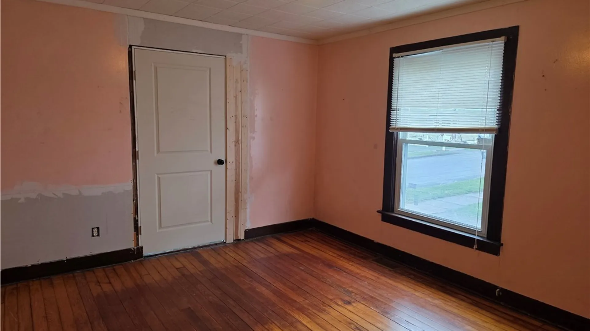 Property at 43 Merrick Avenue, Manchester, NY 14504 10