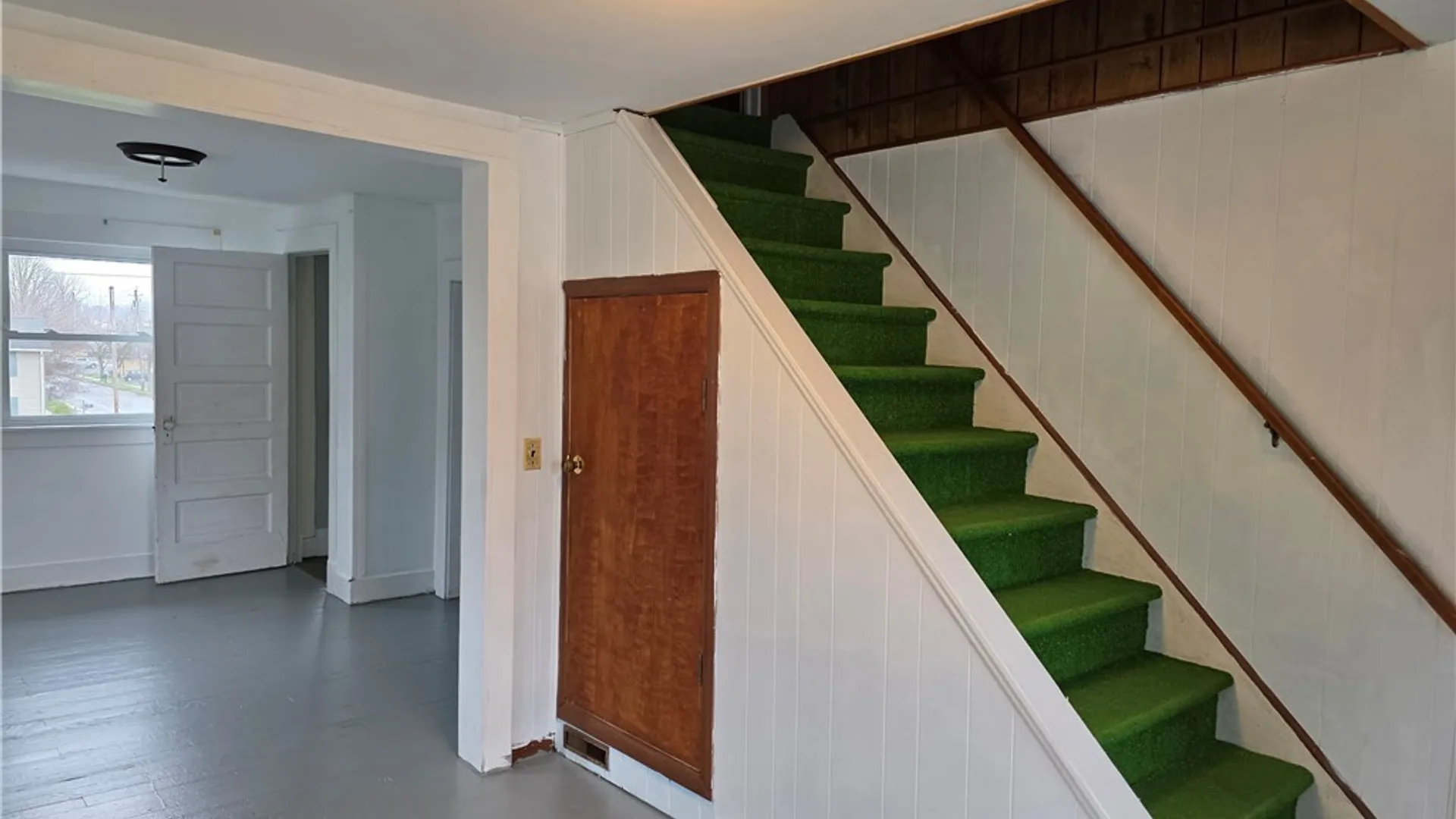 Property at 43 Merrick Avenue, Manchester, NY 14504 17