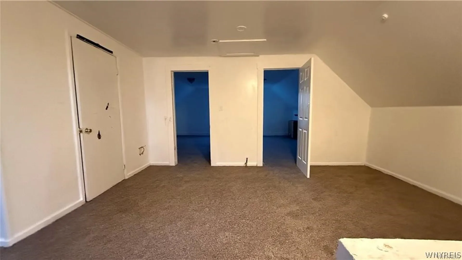 Property at 28 Dignity Circle, Buffalo, NY 14211 11