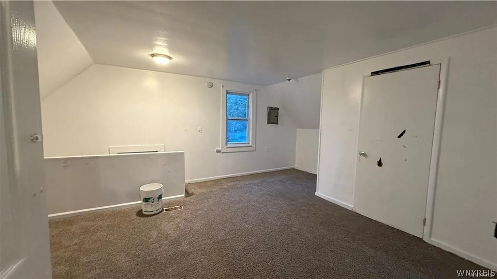 Property at 28 Dignity Circle, Buffalo, NY 14211 14