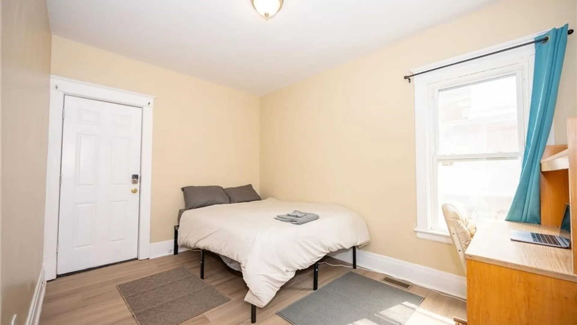 Property at 98 Delavan Avenue, Buffalo, NY 14208 14