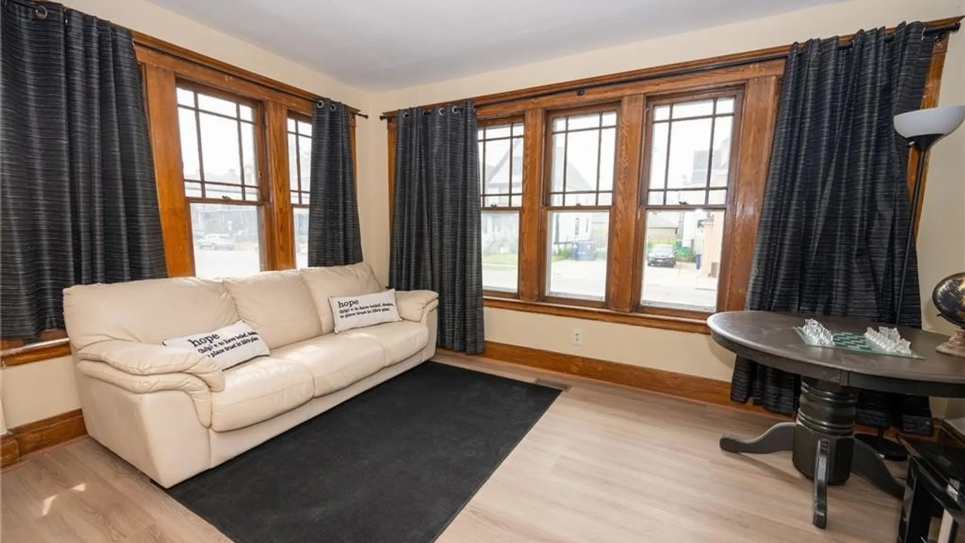 Property at 98 Delavan Avenue, Buffalo, NY 14208 3