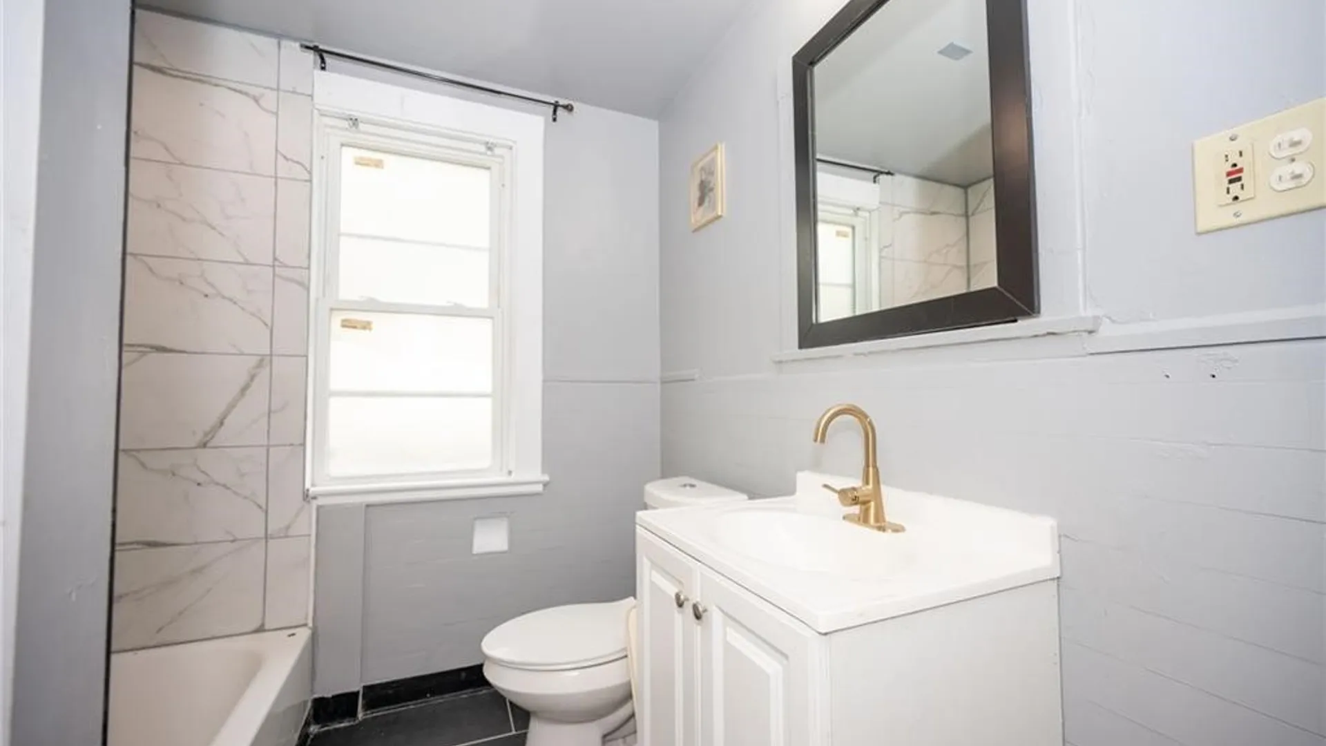 Property at 98 Delavan Avenue, Buffalo, NY 14208 6