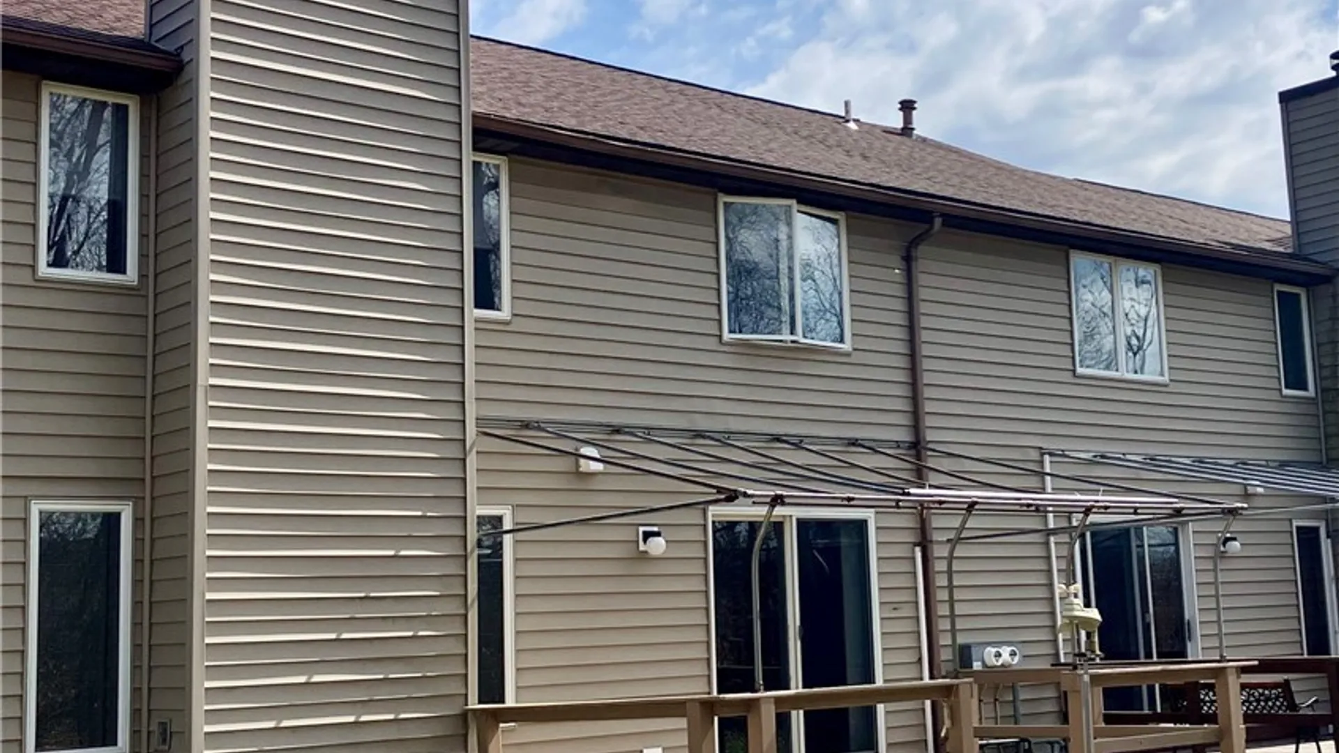 Property at 42 Eastwood Parkway, Lancaster, NY 14043 27