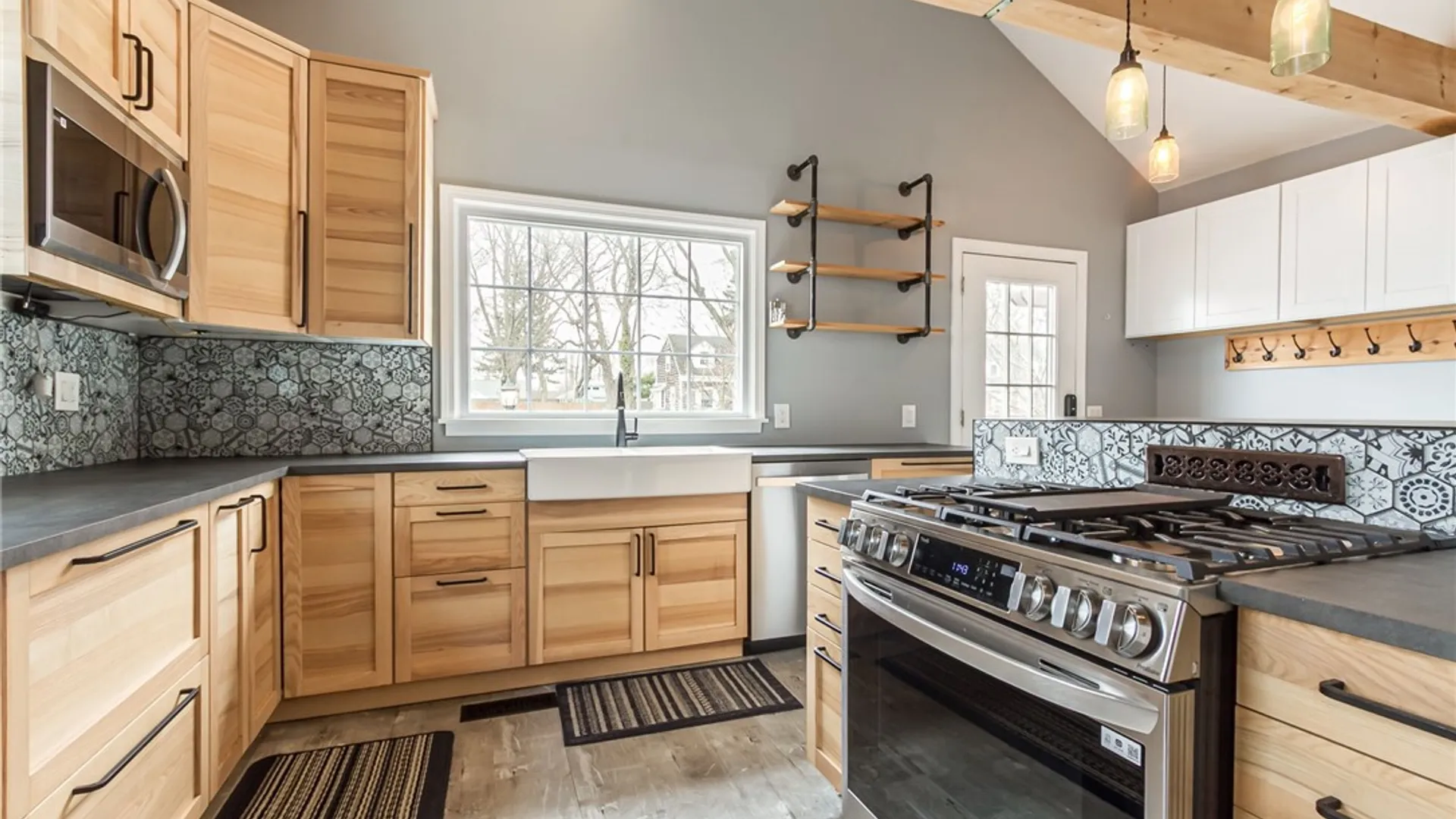 Property at 278 Winfield Road, Irondequoit, NY 14622 16