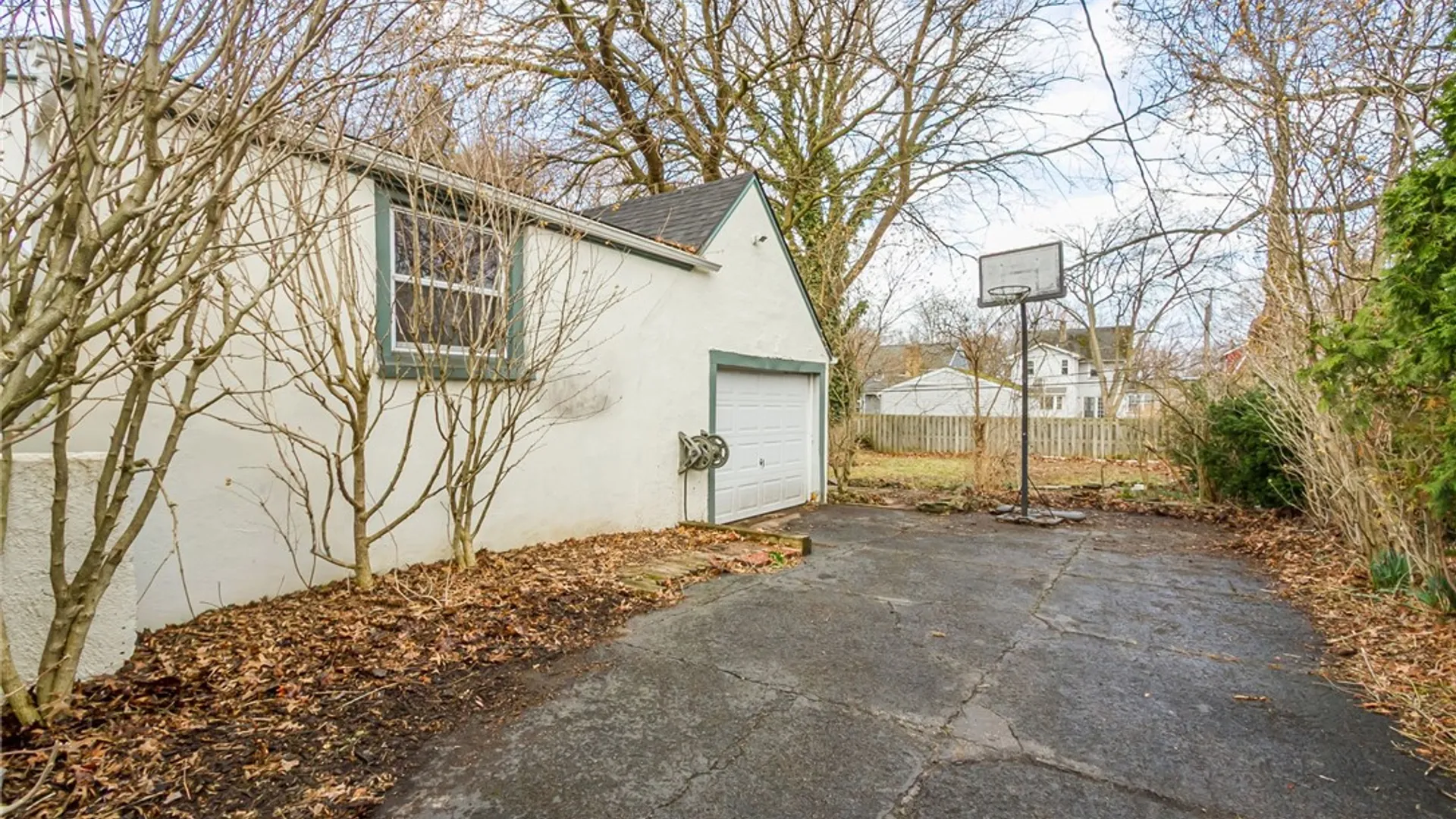 Property at 278 Winfield Road, Irondequoit, NY 14622 42