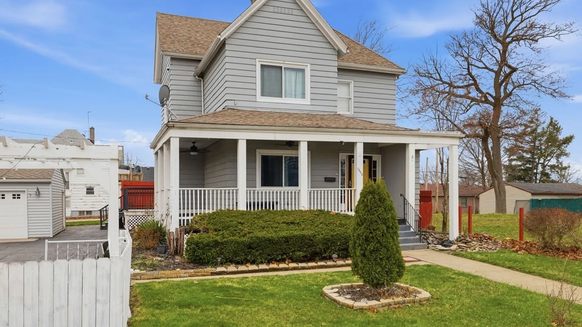 Property at 1606 8th Street, Niagara Falls, NY 14305 3