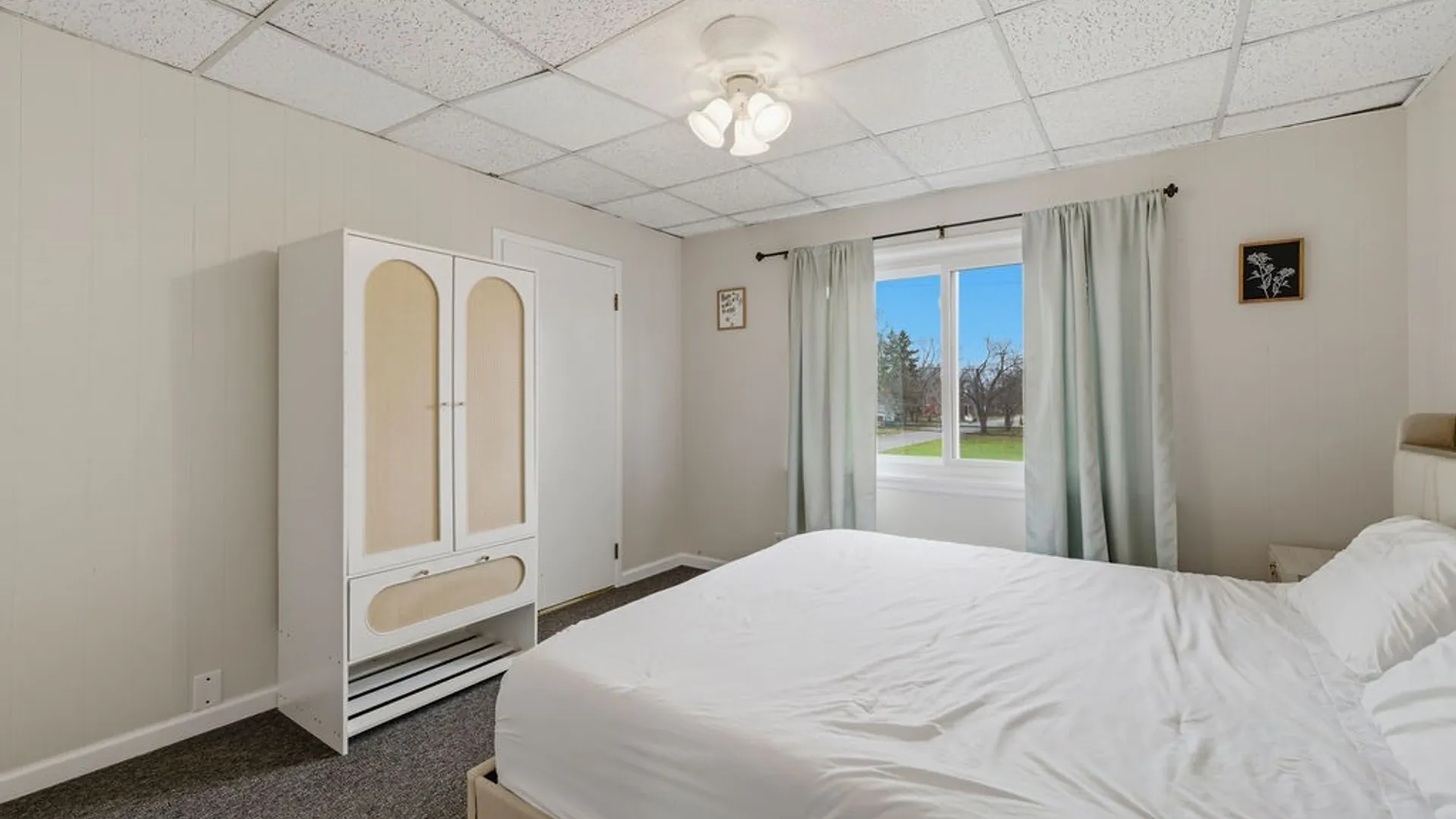 Property at 1606 8th Street, Niagara Falls, NY 14305 32